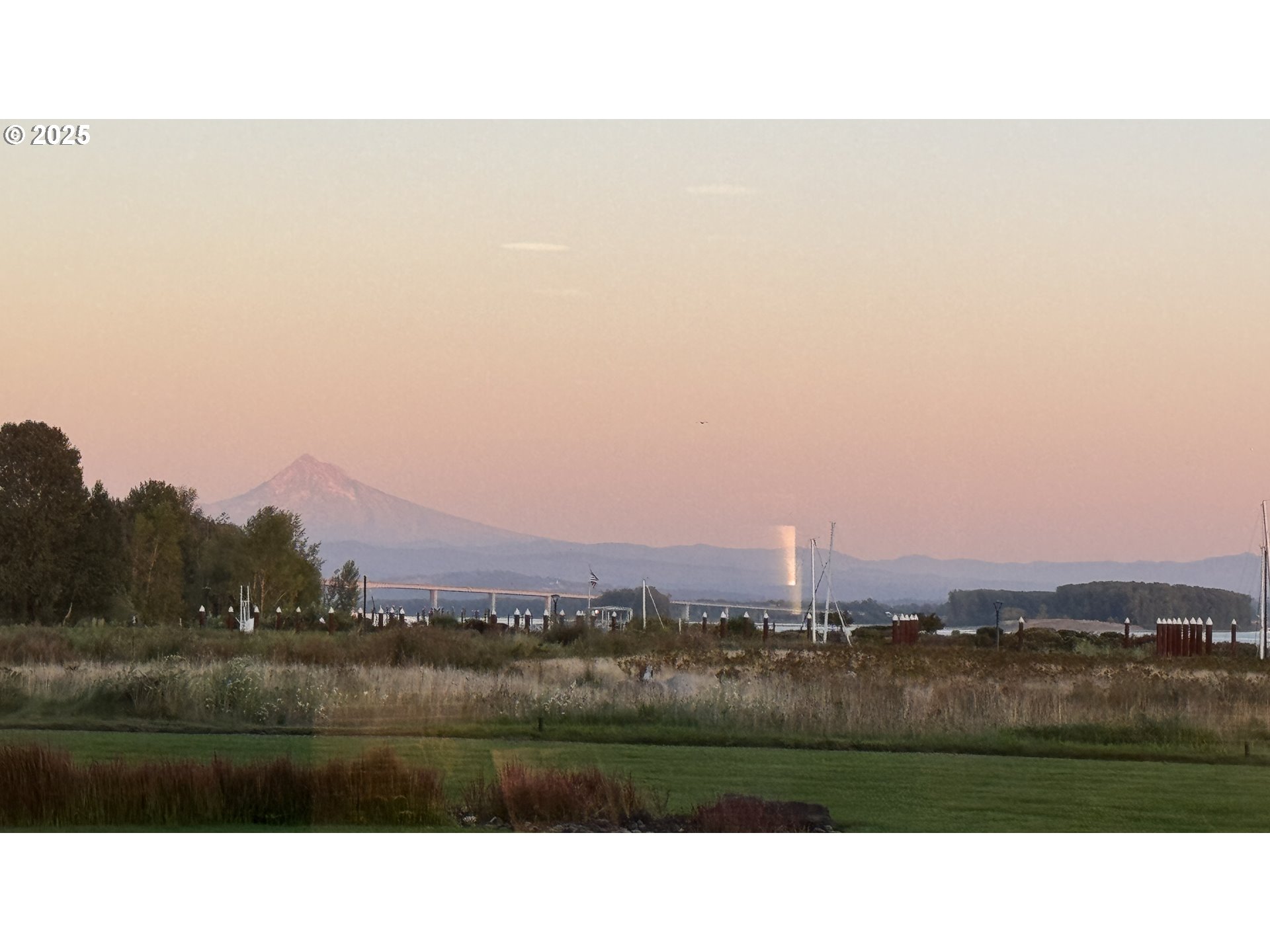 5433 SE SCENIC LN 100