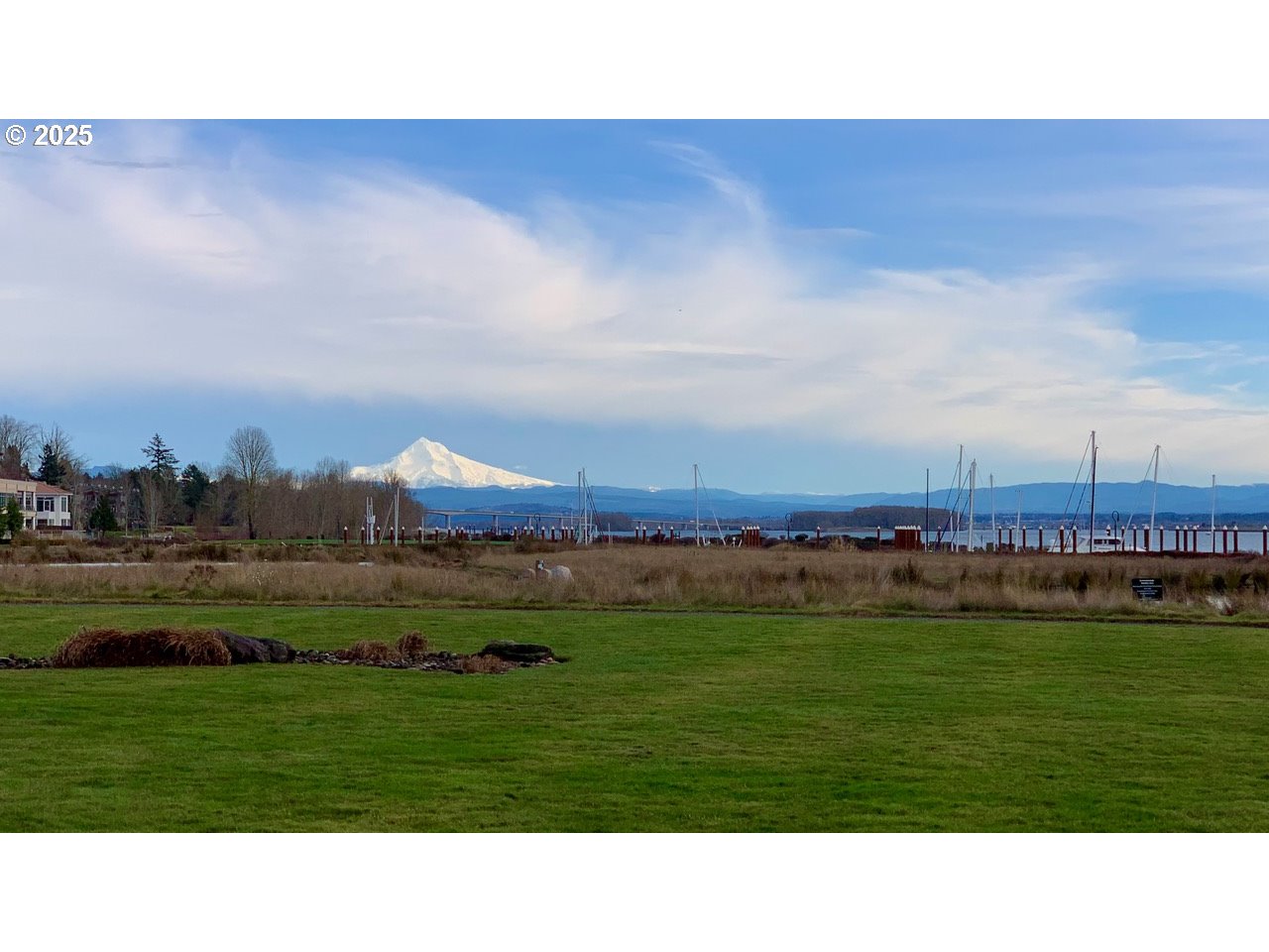 5433 SE SCENIC LN 100