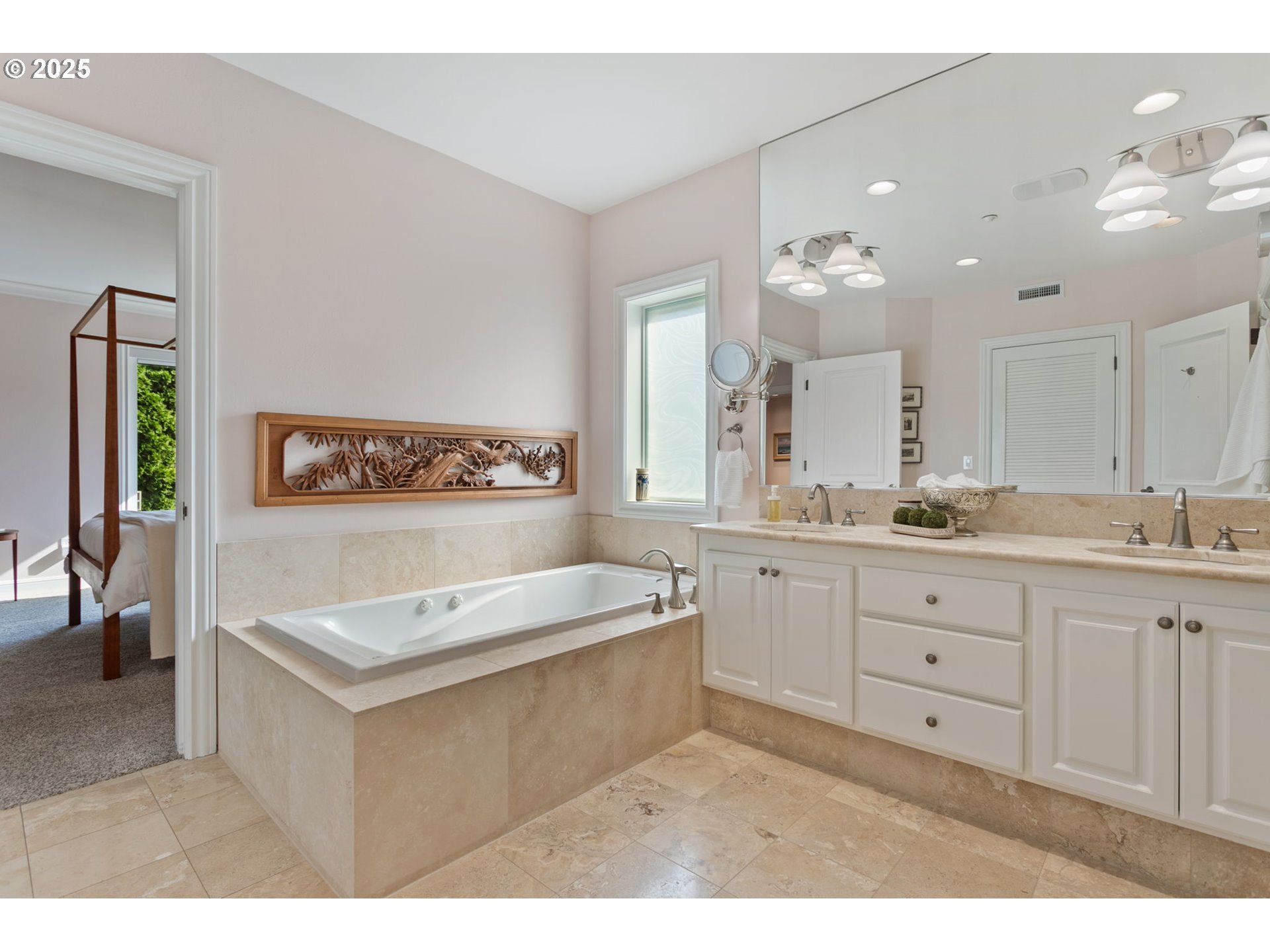 5433 SE SCENIC LN 100