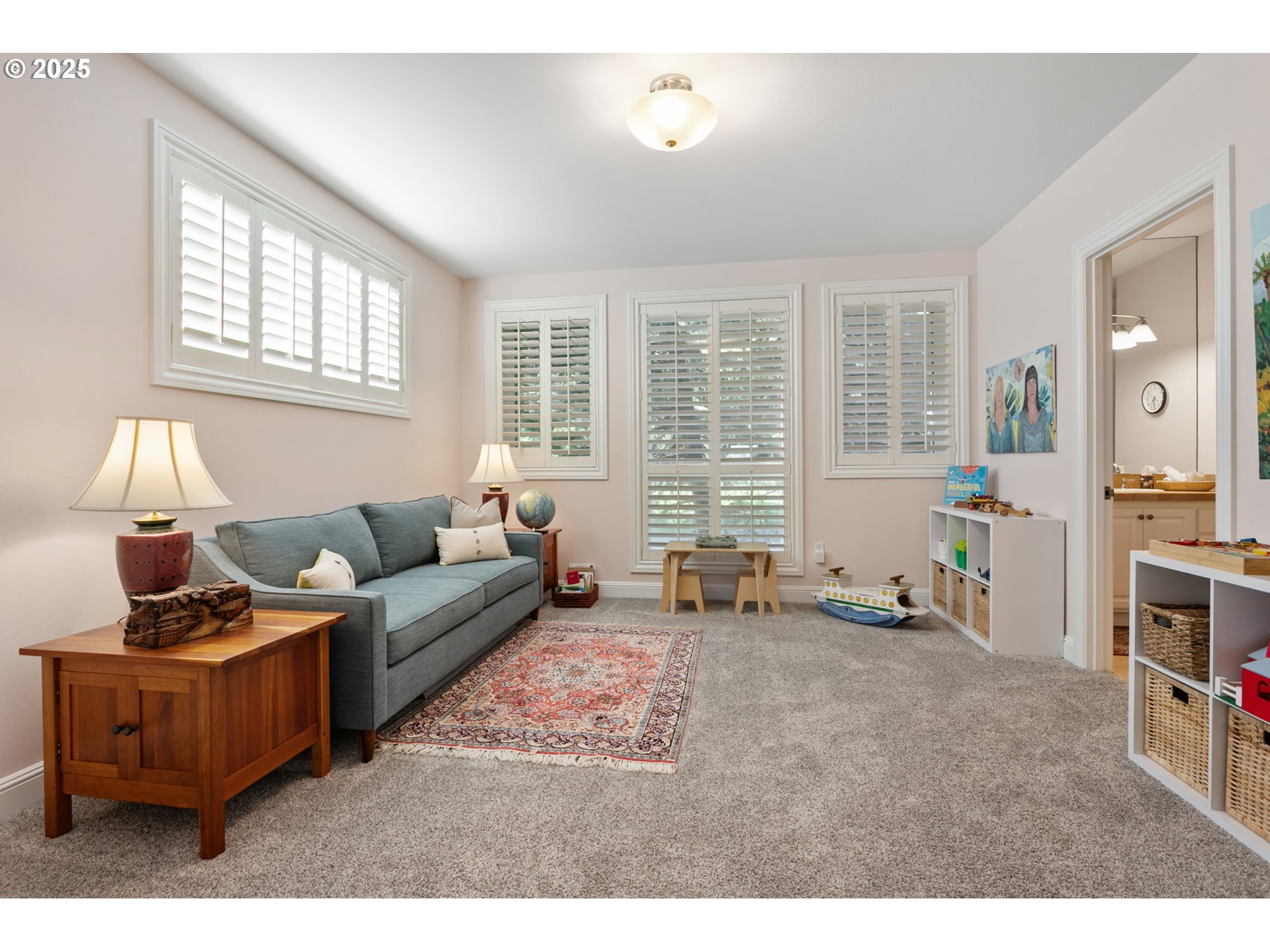 5433 SE SCENIC LN 100