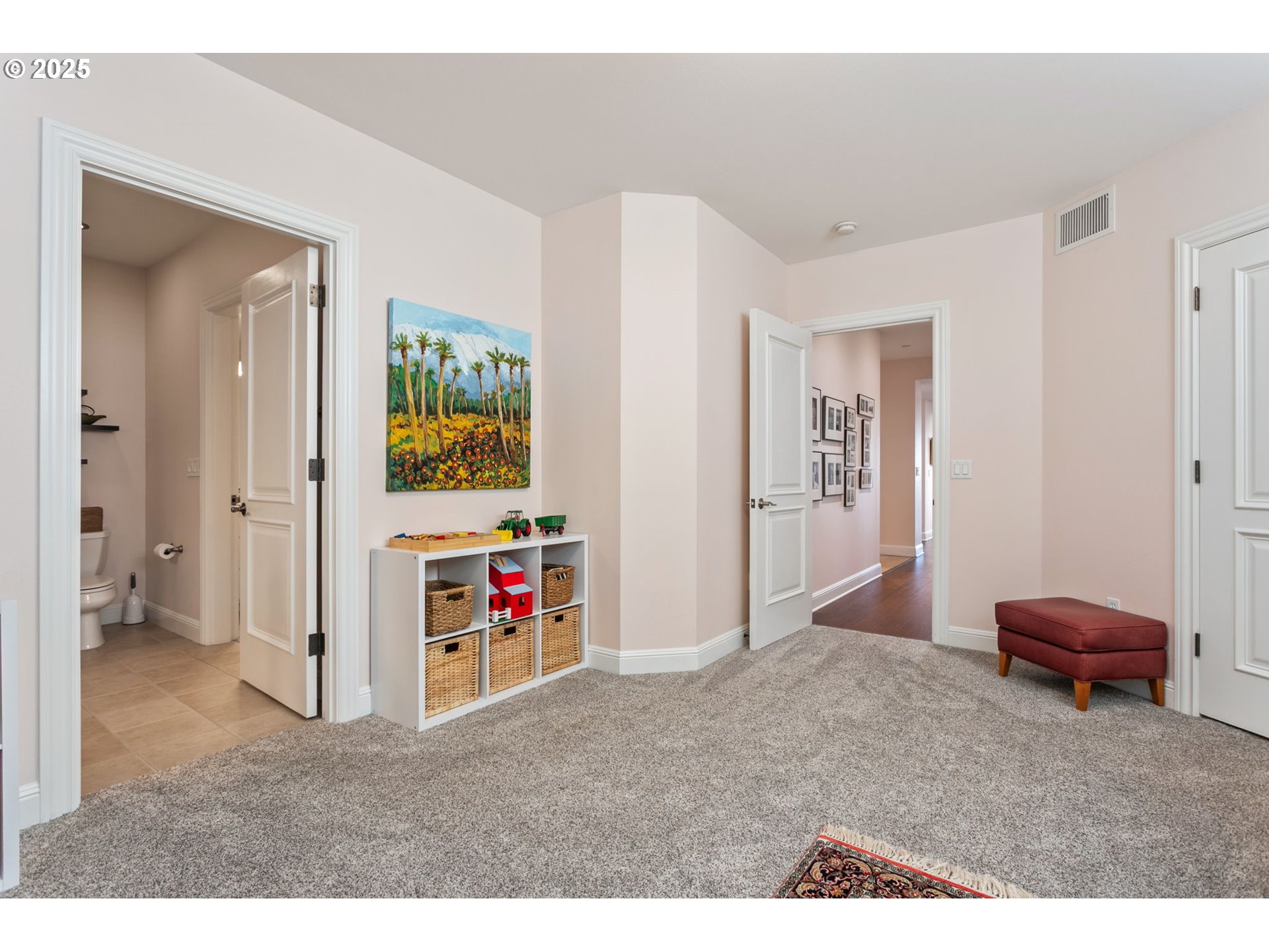 5433 SE SCENIC LN 100