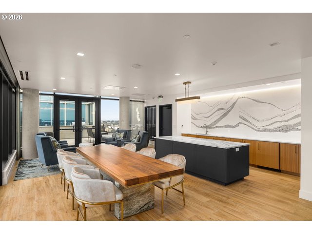 590 WATERFRONT WAY 1000