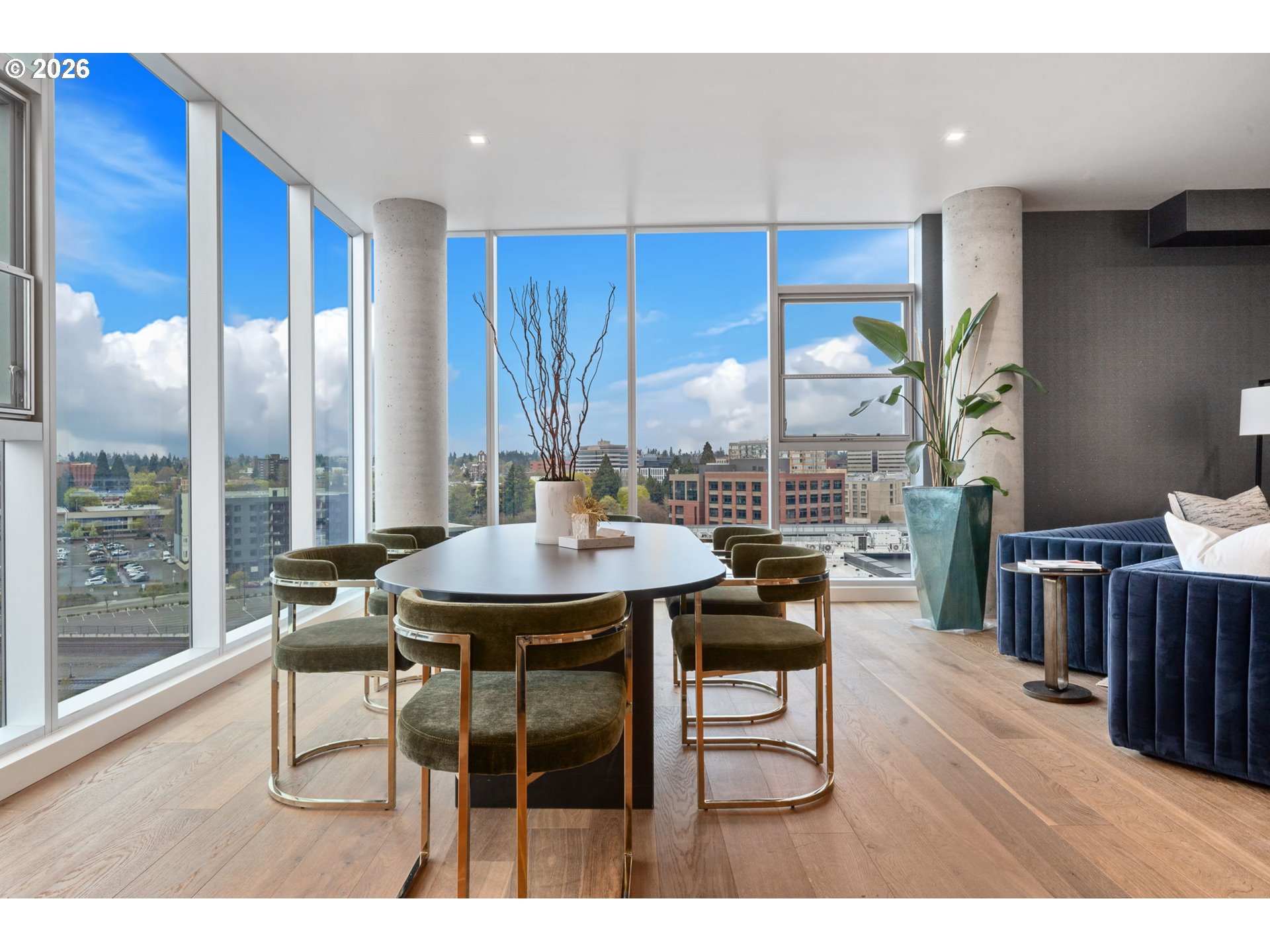 590 WATERFRONT WAY 1000