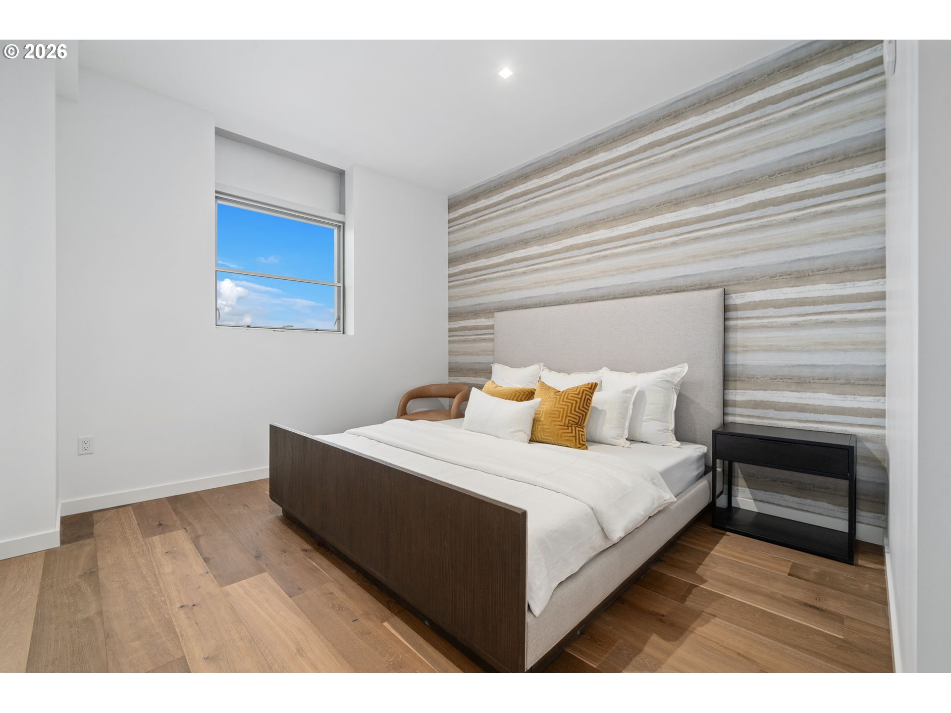 590 WATERFRONT WAY 1000