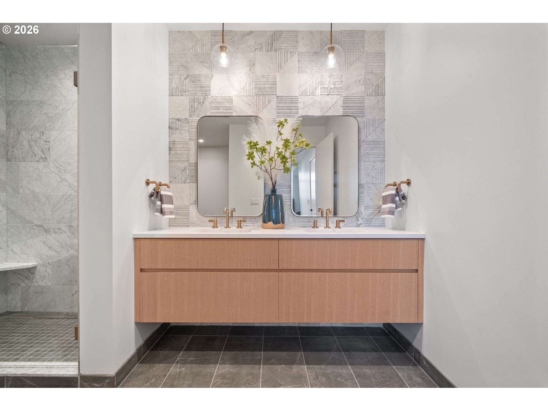 590 WATERFRONT WAY 1000