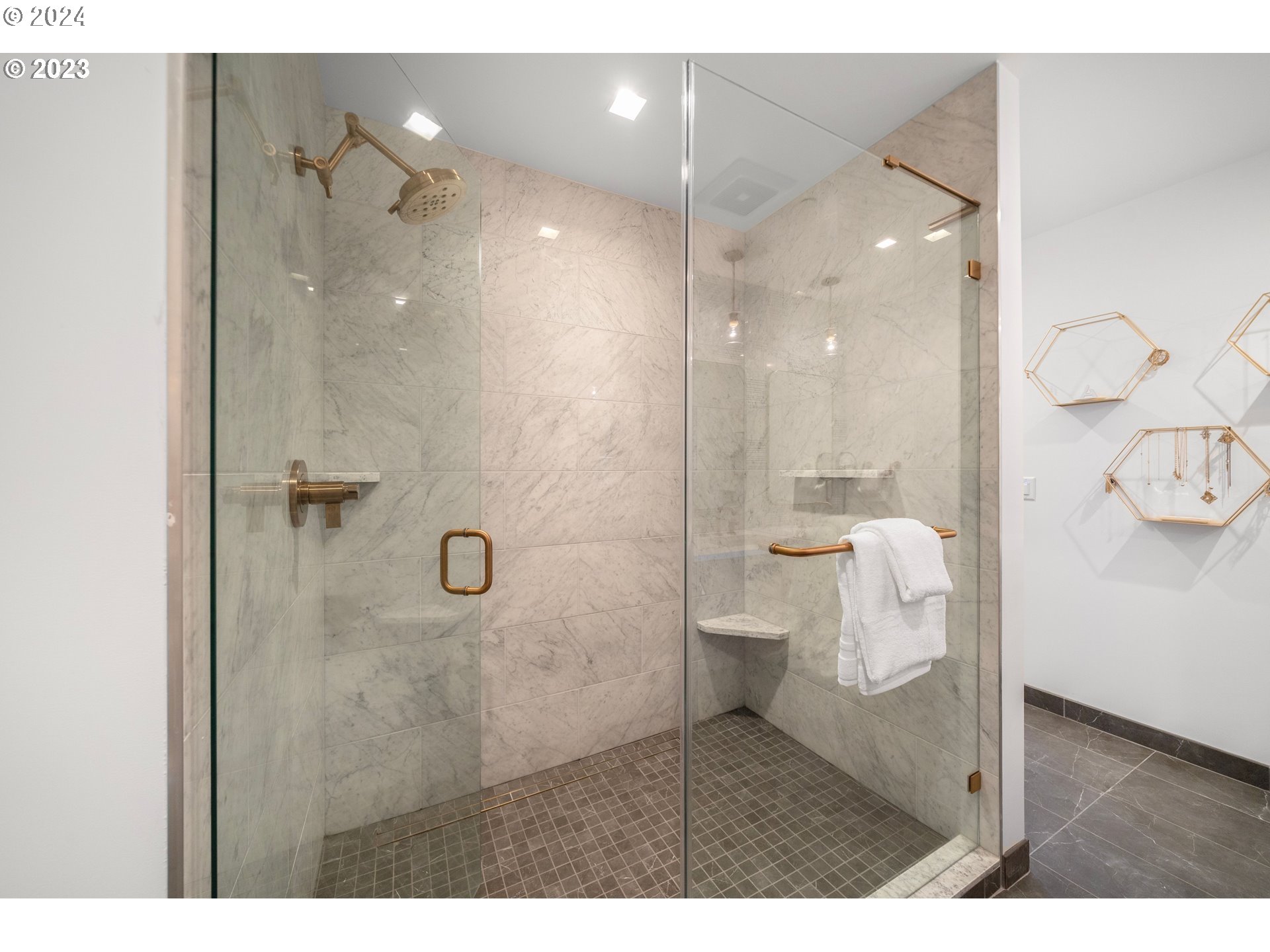 590 WATERFRONT WAY 502
