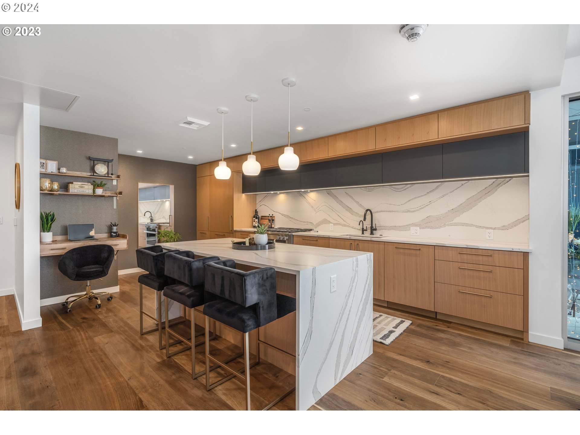 590 WATERFRONT WAY 502