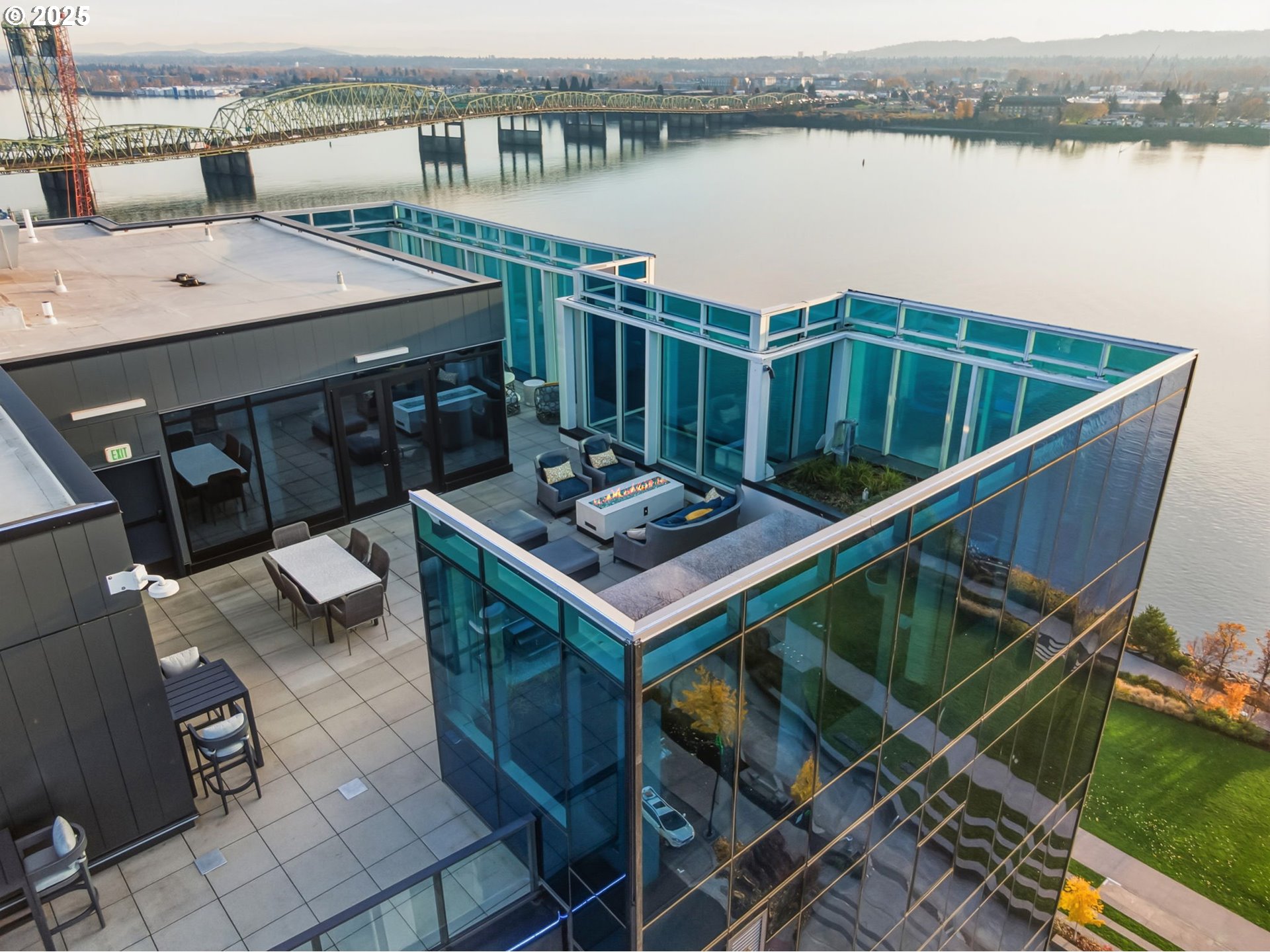 590 WATERFRONT WAY 604