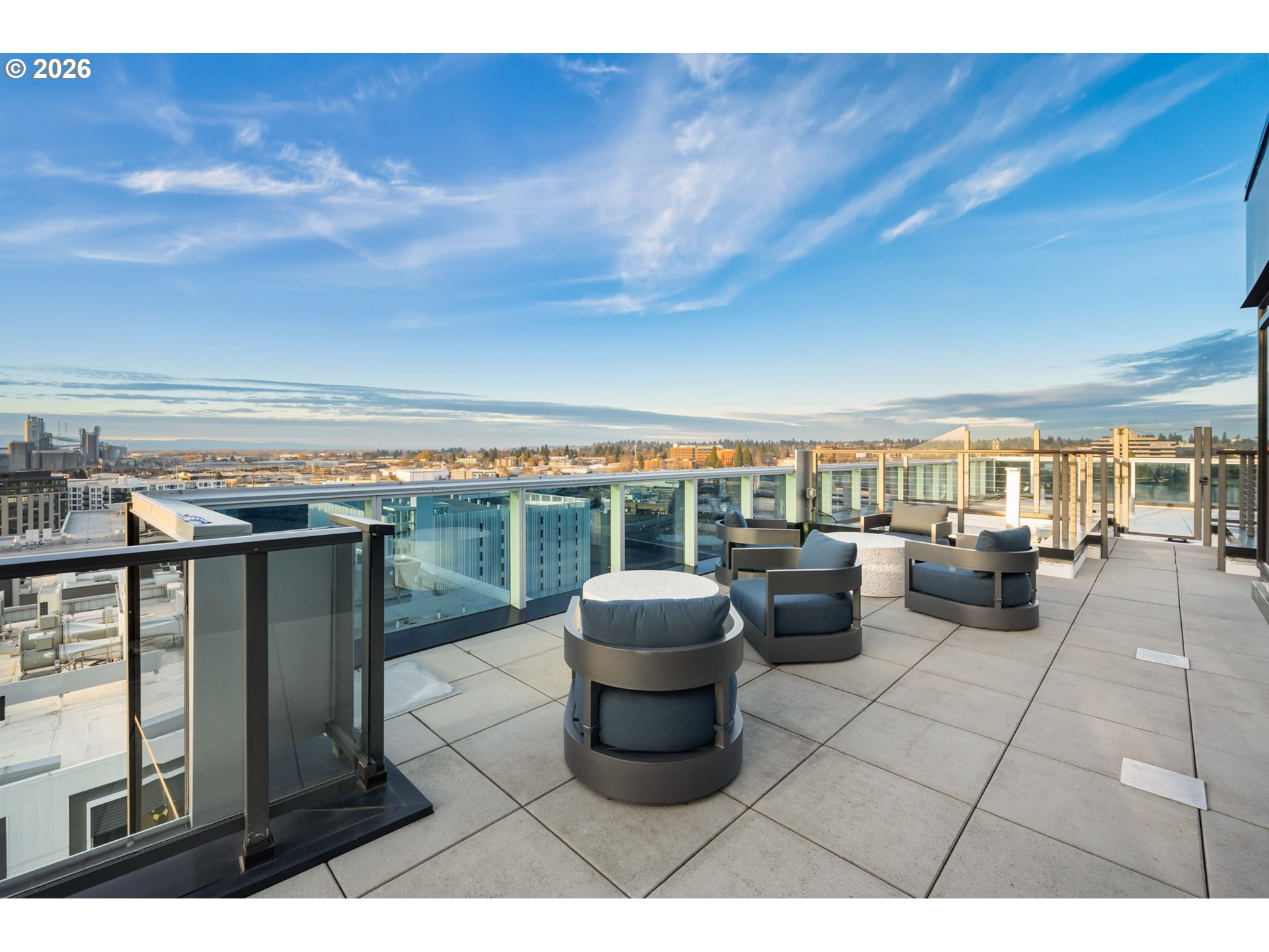 590 WATERFRONT WAY 604