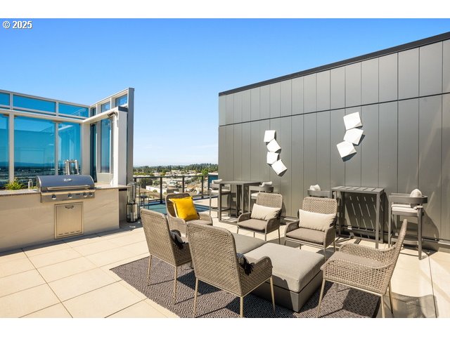 590 WATERFRONT WAY 604