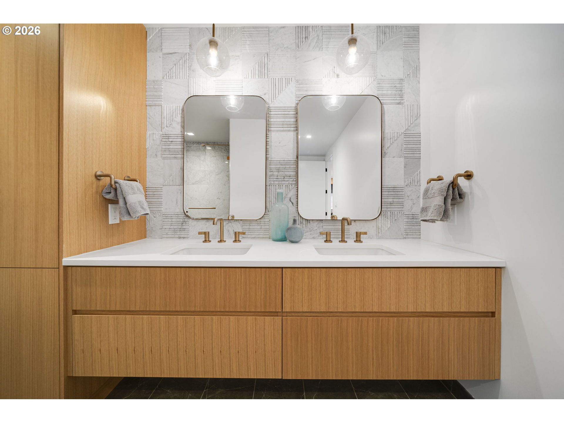 590 WATERFRONT WAY 604