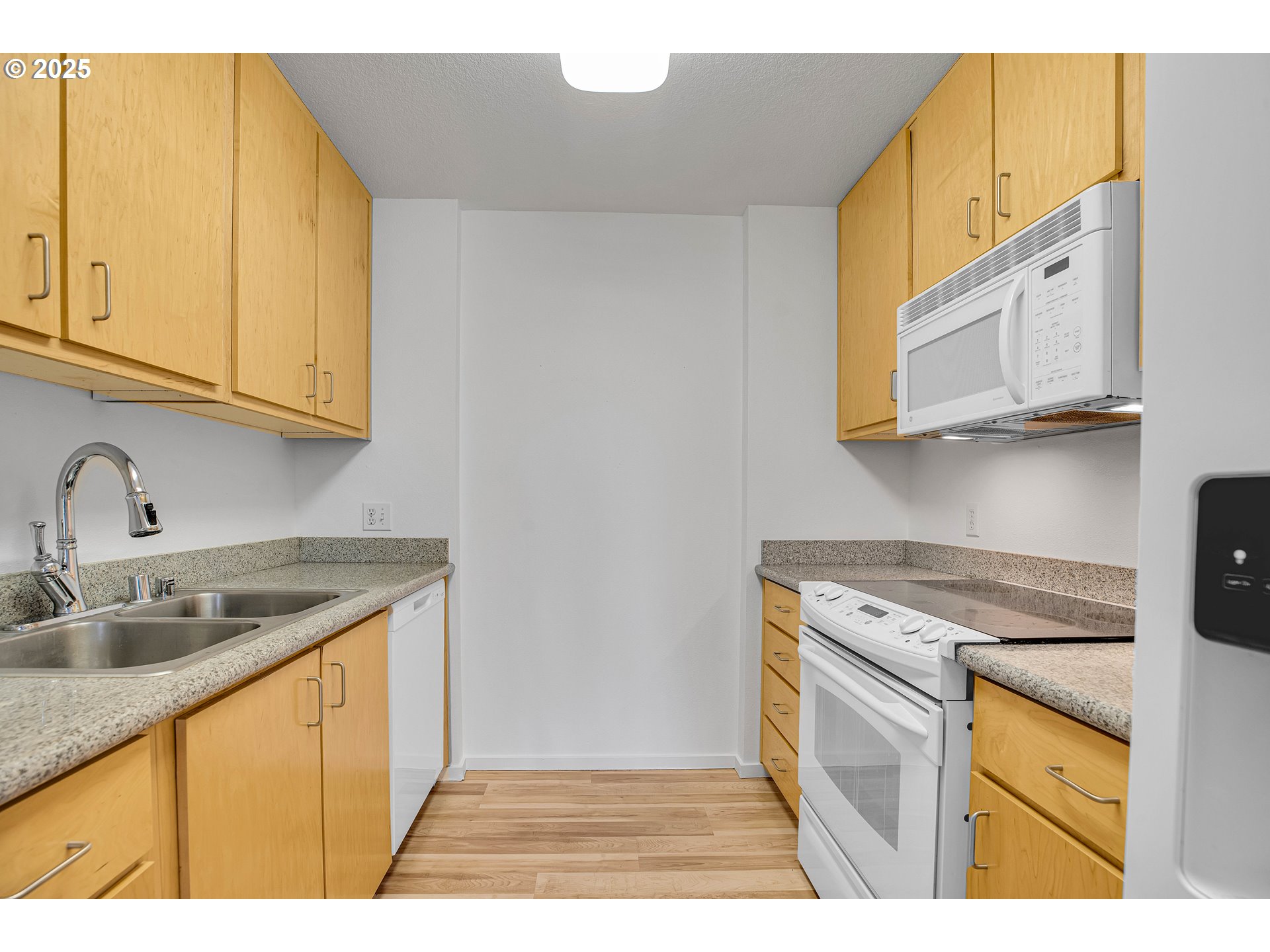 10800 SE 17TH CIR H101