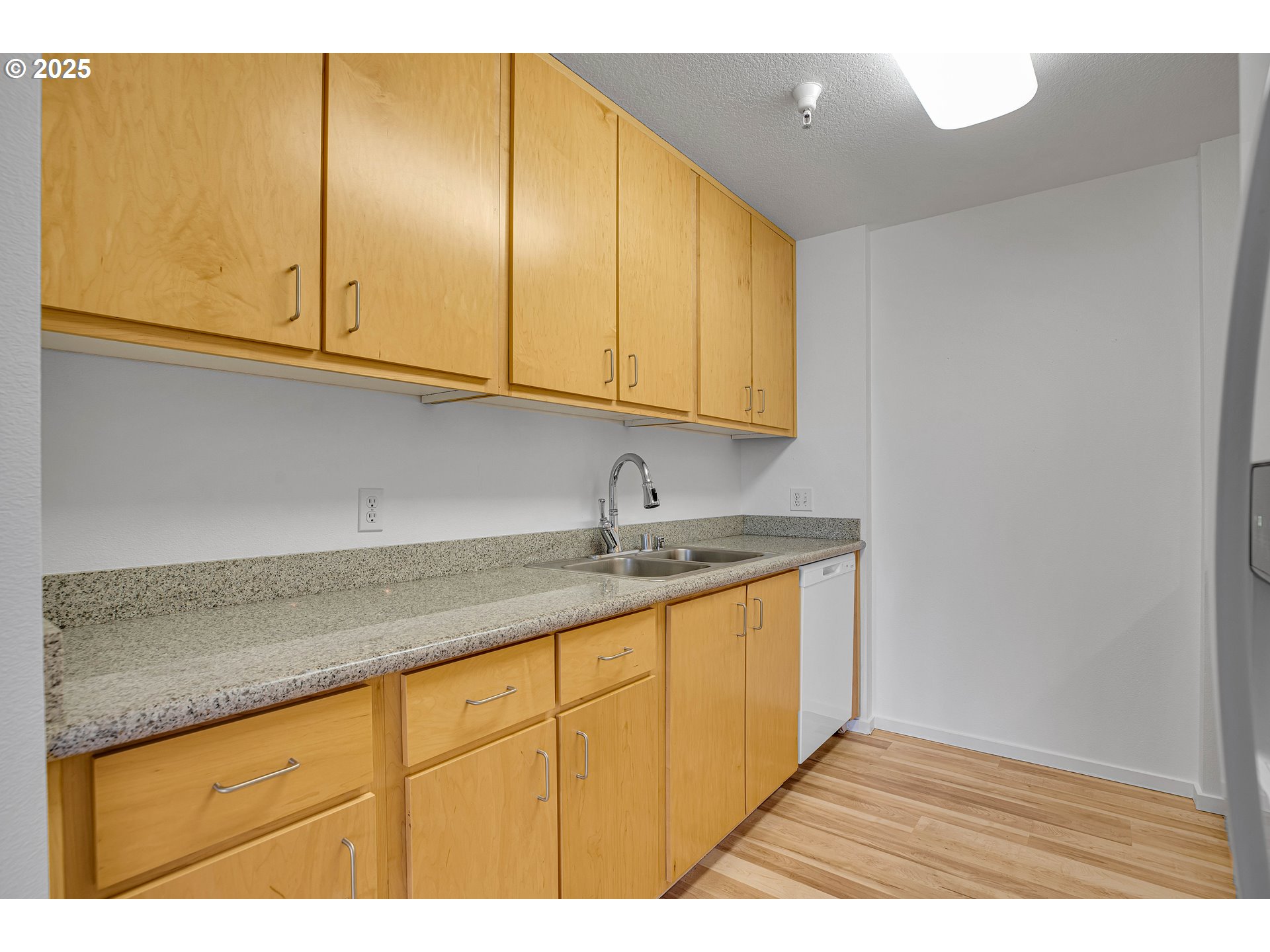 10800 SE 17TH CIR H101