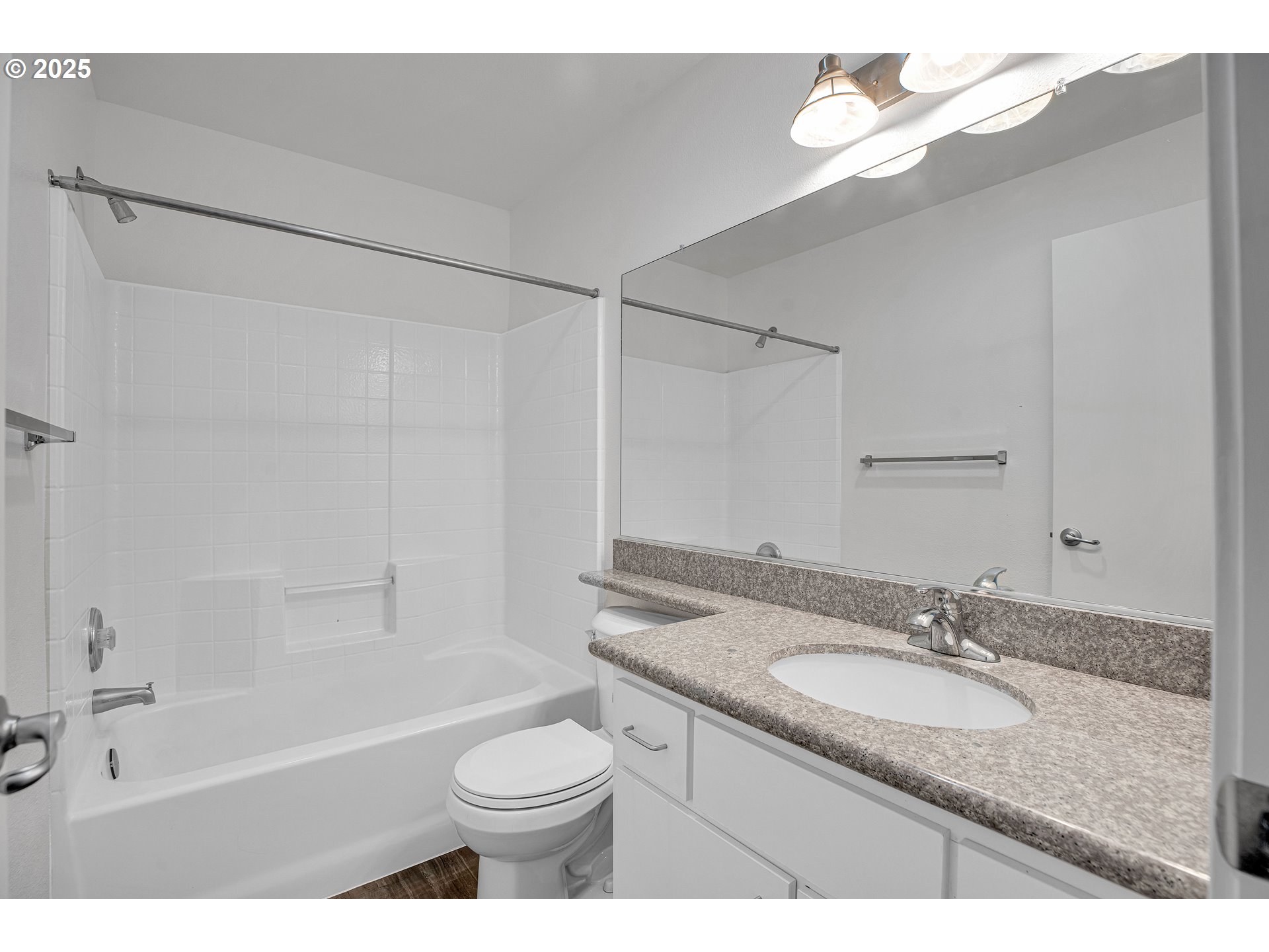 10800 SE 17TH CIR H101