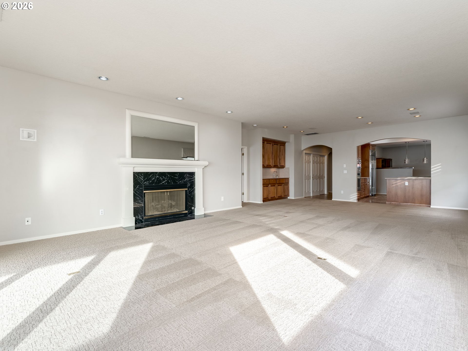 6903 SE RIVERSIDE DR 3