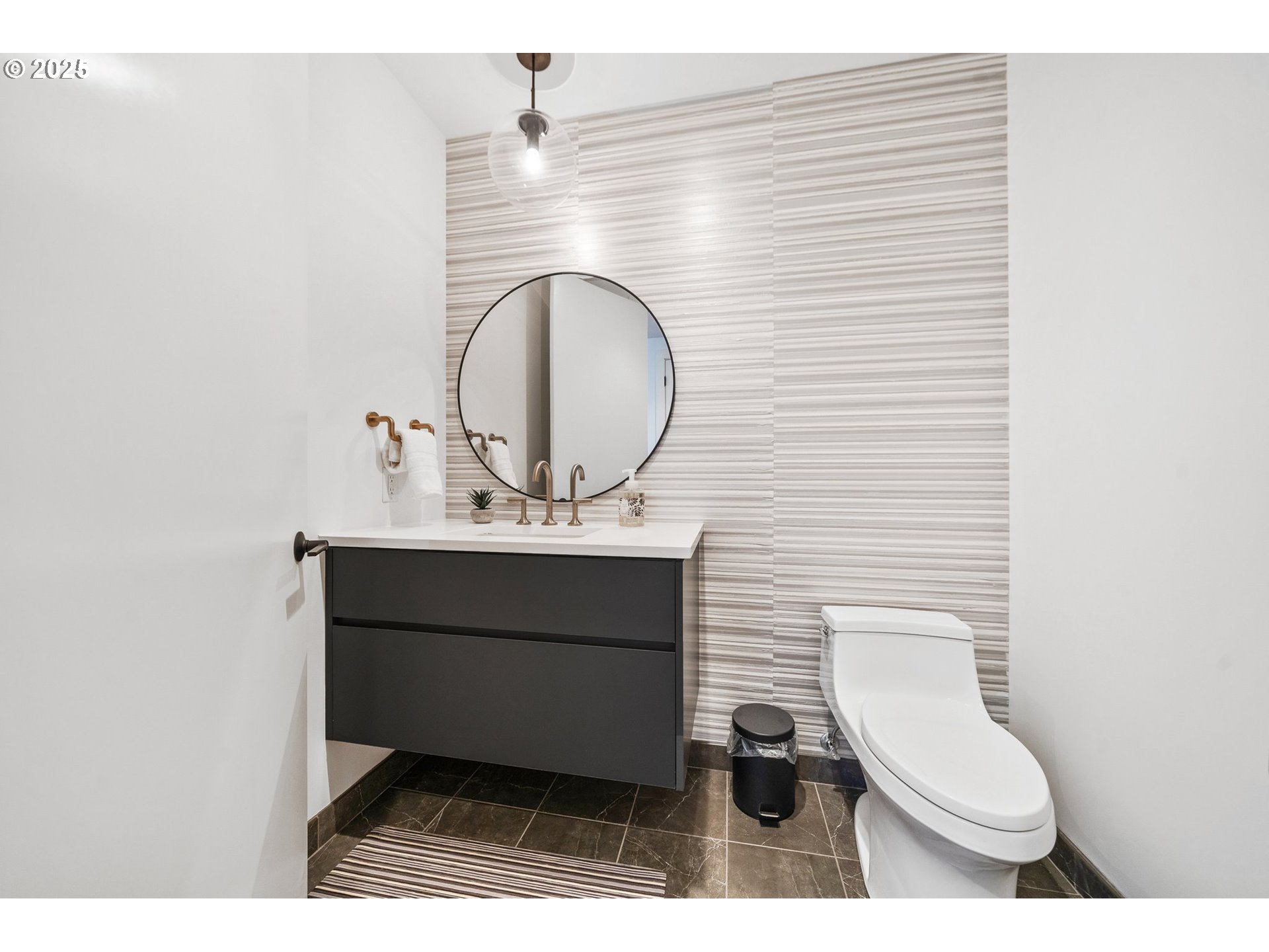 590 Waterfront WAY 901