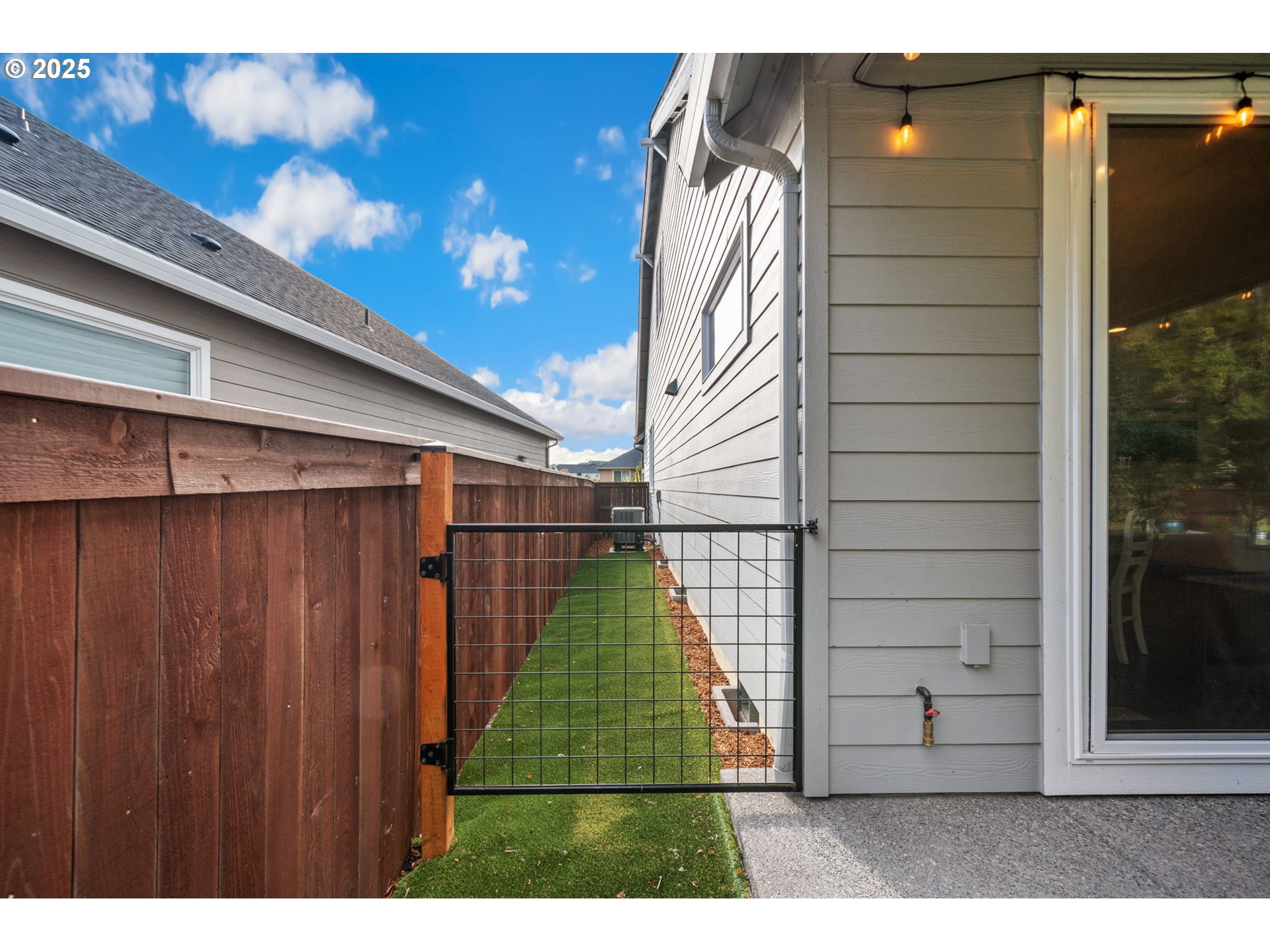 1856 S 51ST PL