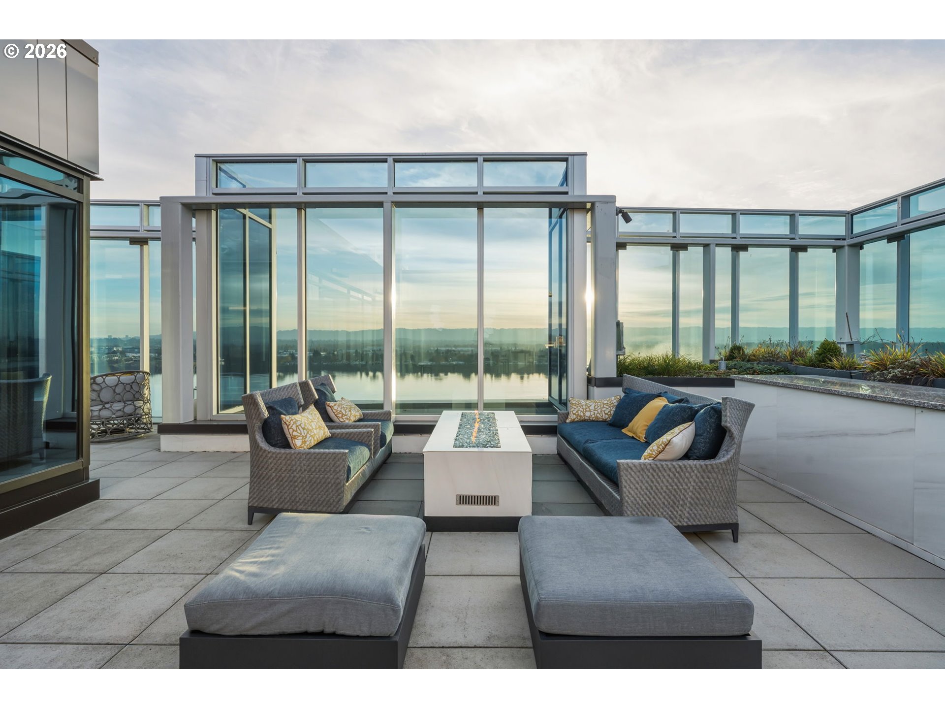 590 WATERFRONT WAY 603