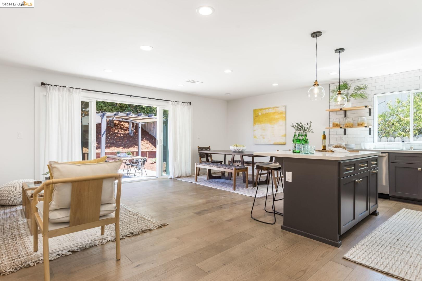 130 Azalea CT