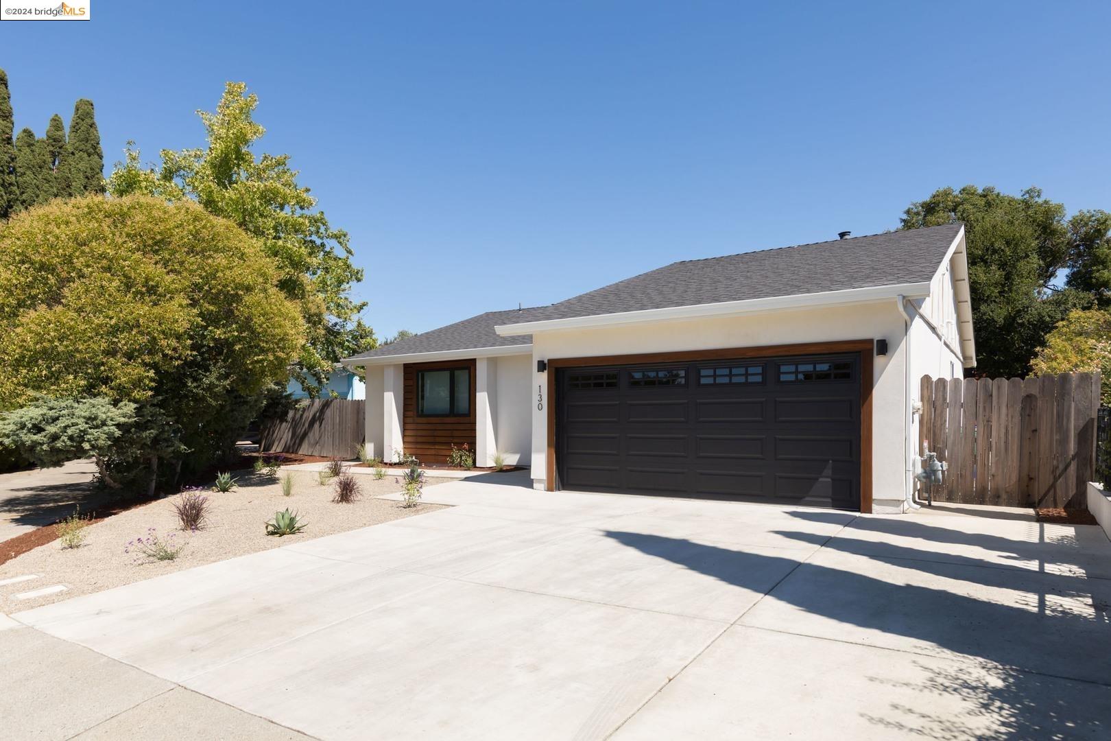 130 Azalea CT