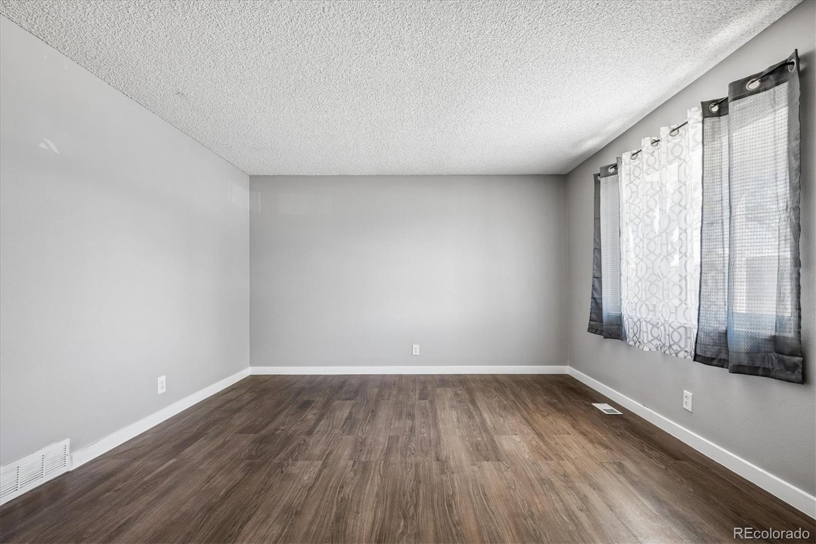 12831 Randolph Place