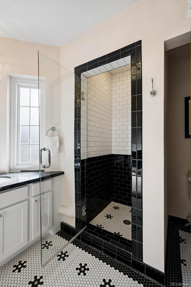 6400 Montview Boulevard