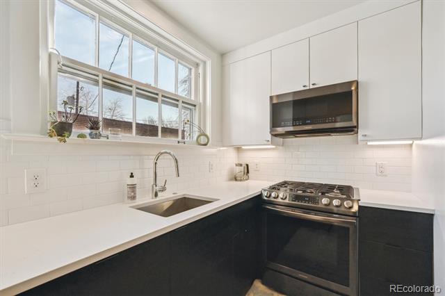 2034 Dahlia Street Unit: 1