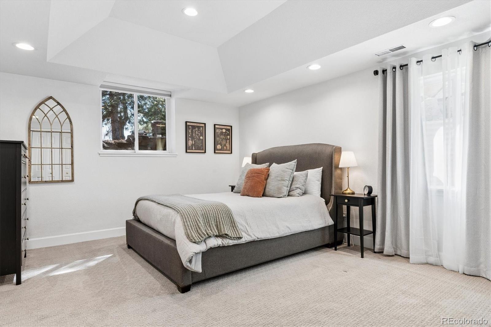 4484 W Cottonwood Place