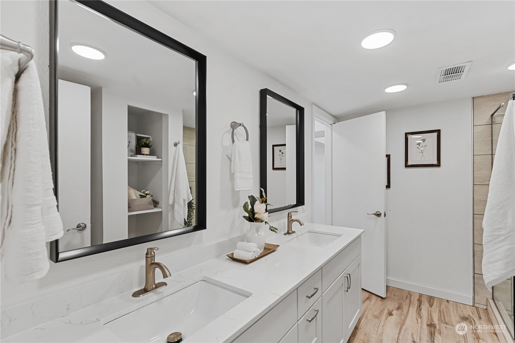 3518 109th Place NE #331