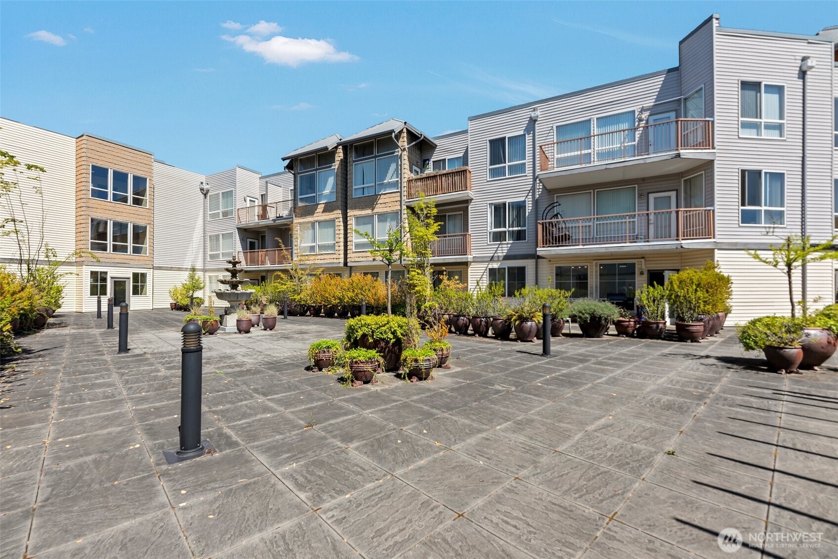 225 Logan Avenue S Unit: 205