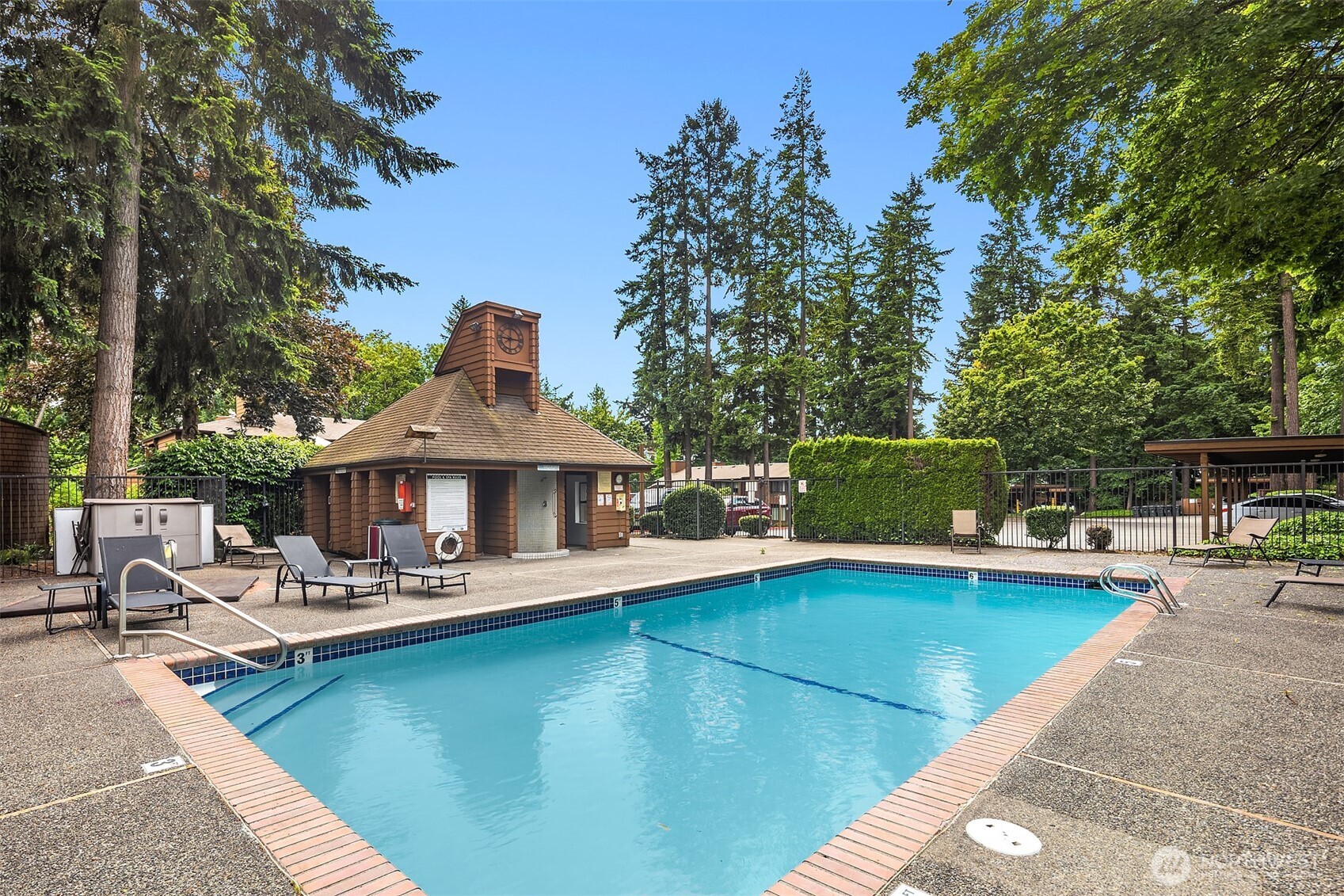 11504 NE 128th Street Unit: 32