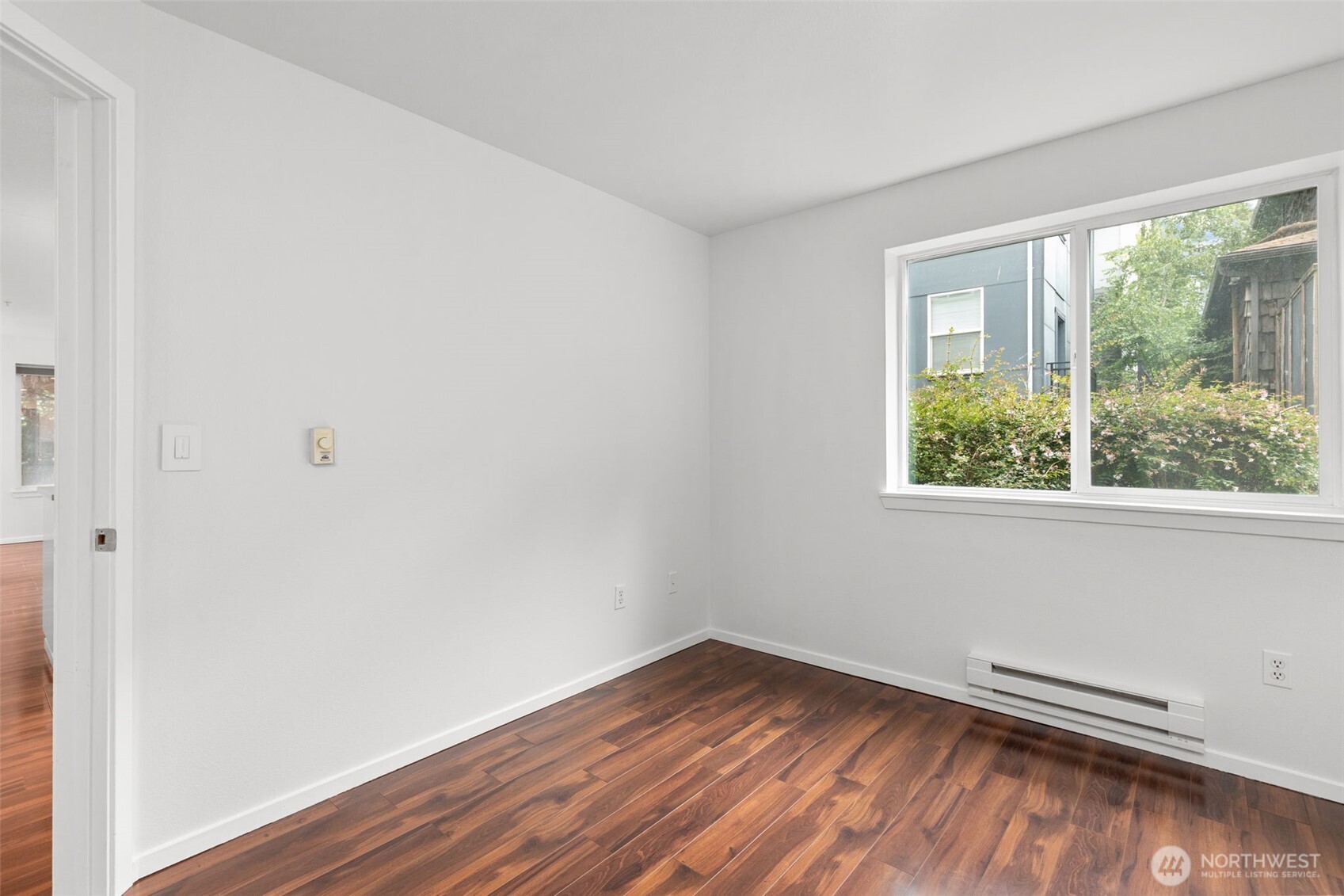 232 Belmont Avenue E Unit: #201