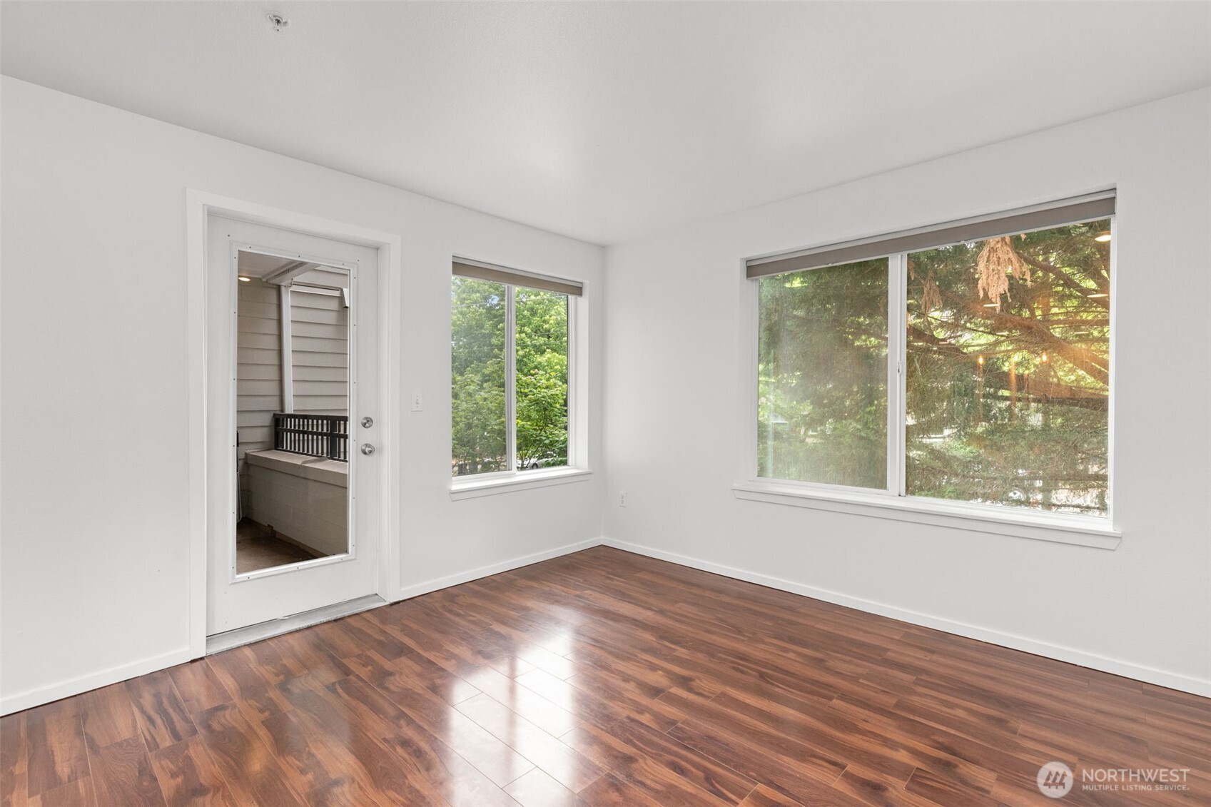 232 Belmont Avenue E Unit: #201