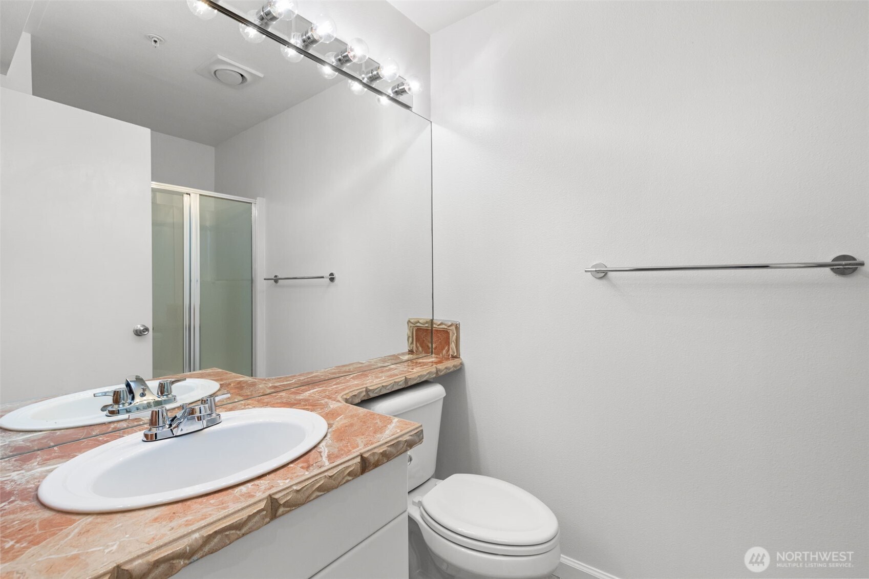 232 Belmont Avenue E Unit: #201