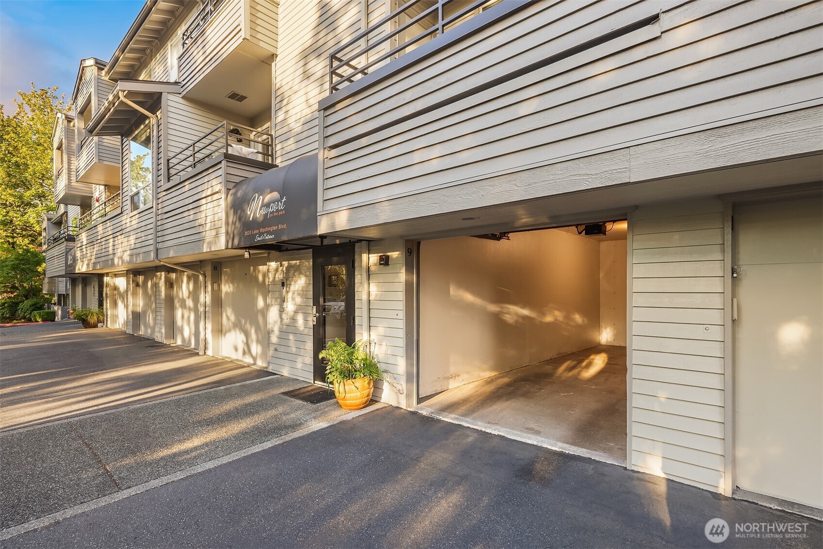 3520 Lake Washington Boulevard SE Unit: 207