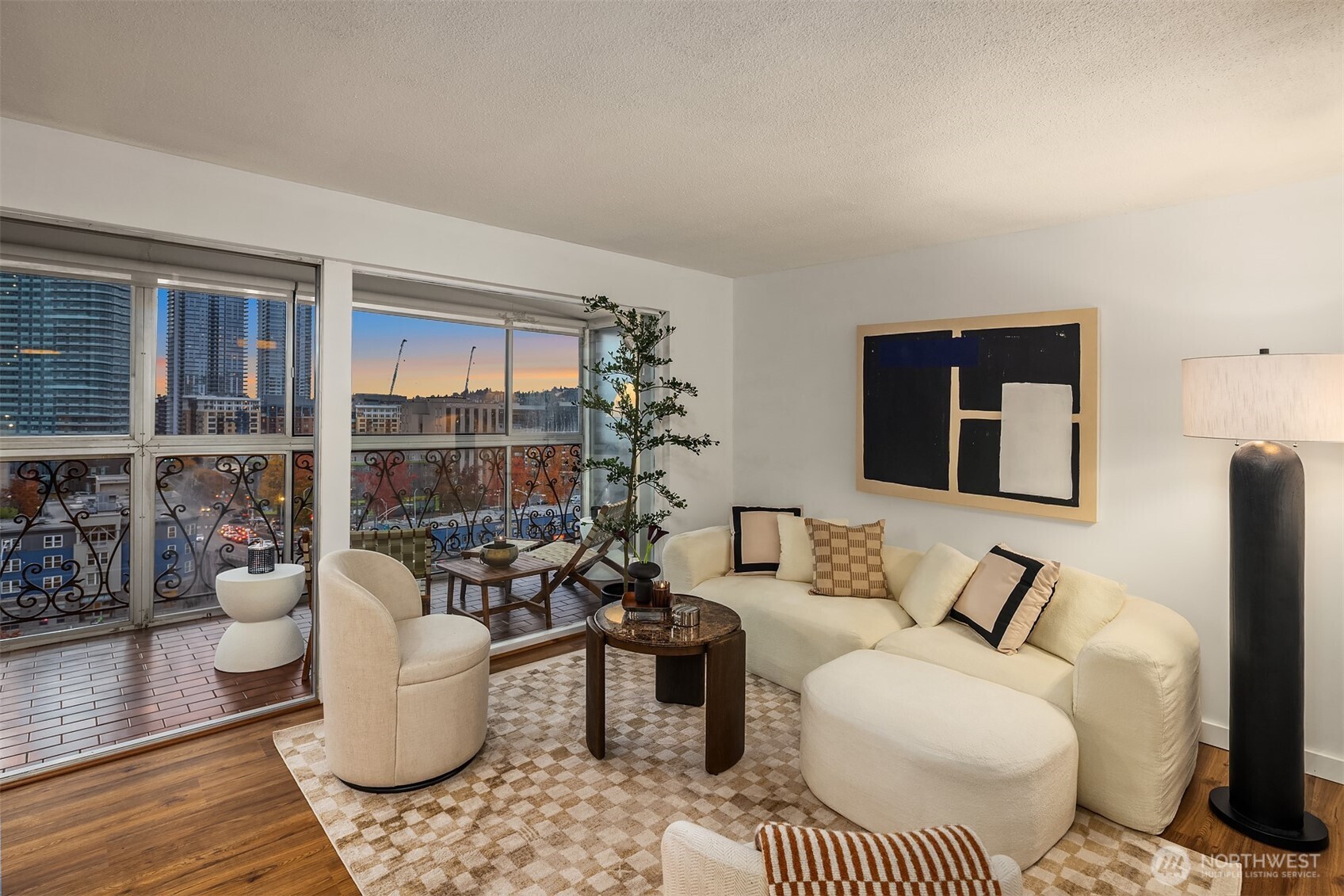 1740 Melrose Avenue Unit: 703