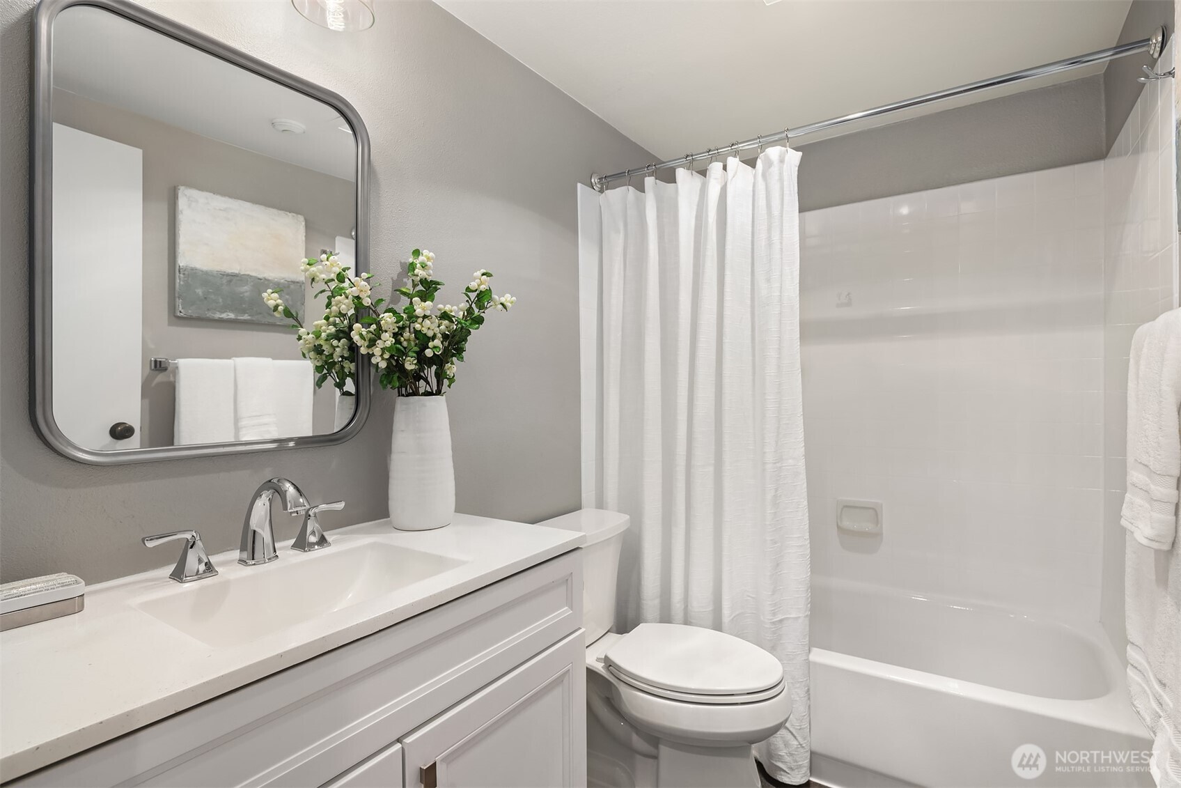 7004 155th Place NE Unit: 7004