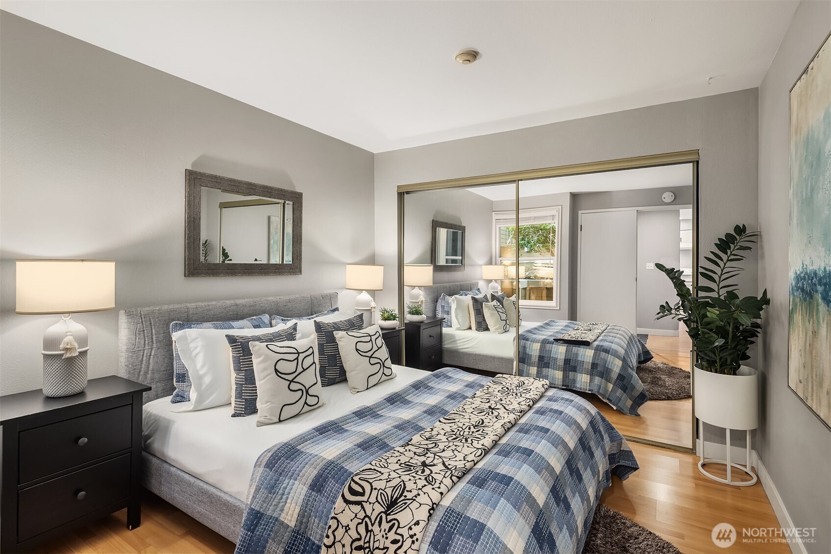 7004 155th Place NE Unit: 7004