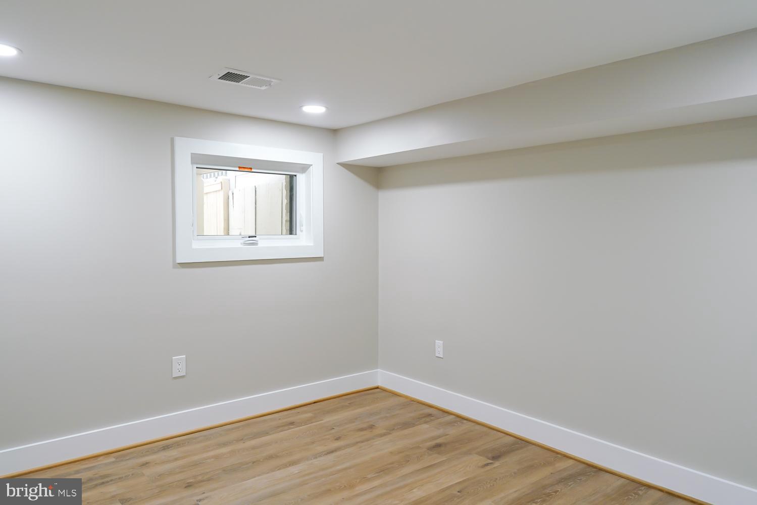 1225 Randolph St NW