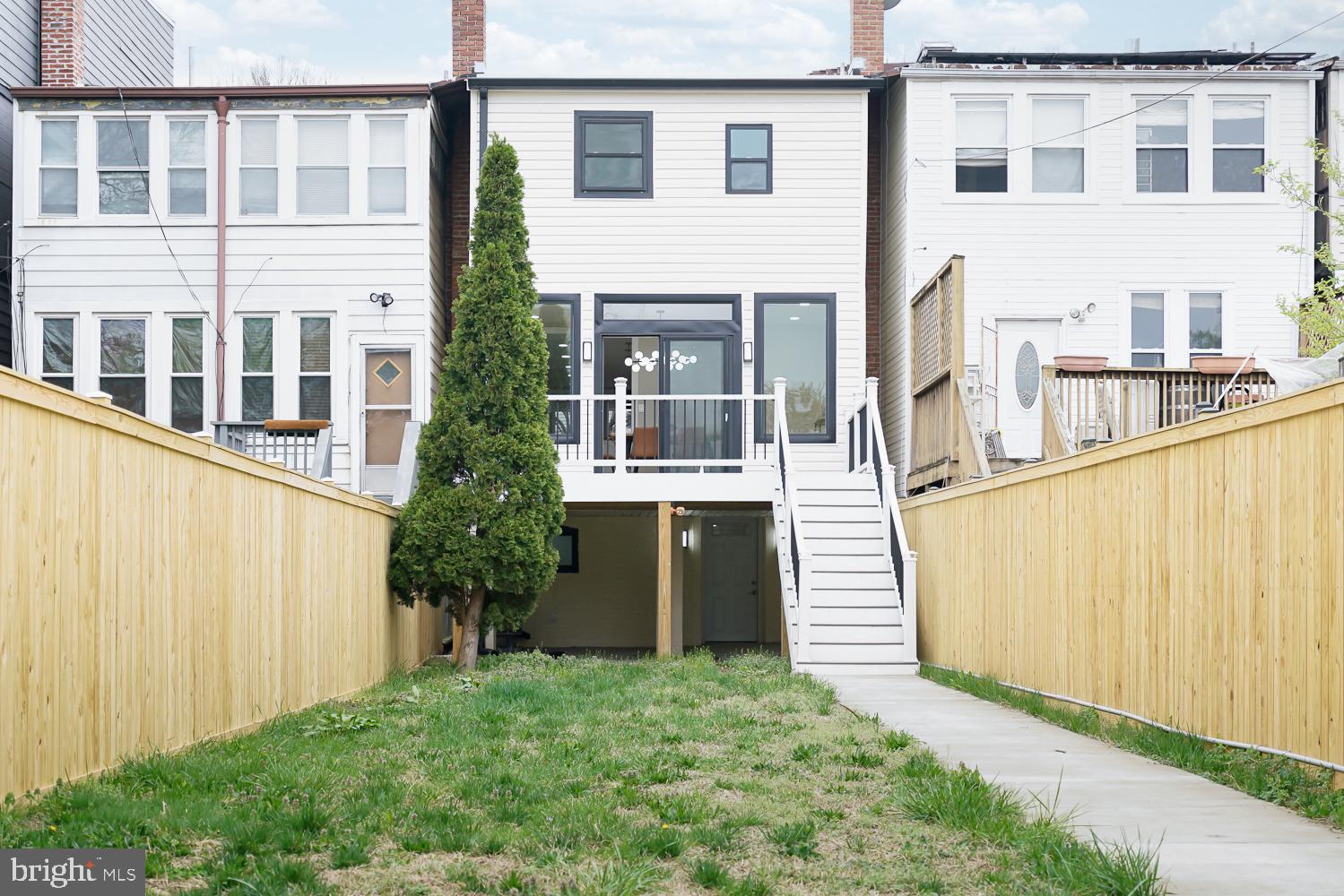 1225 Randolph St NW
