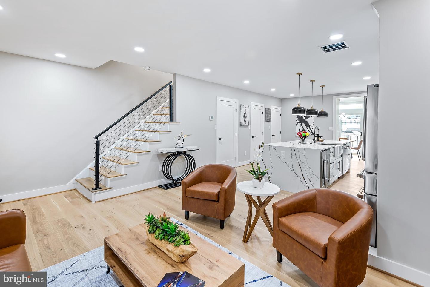 1225 Randolph St NW