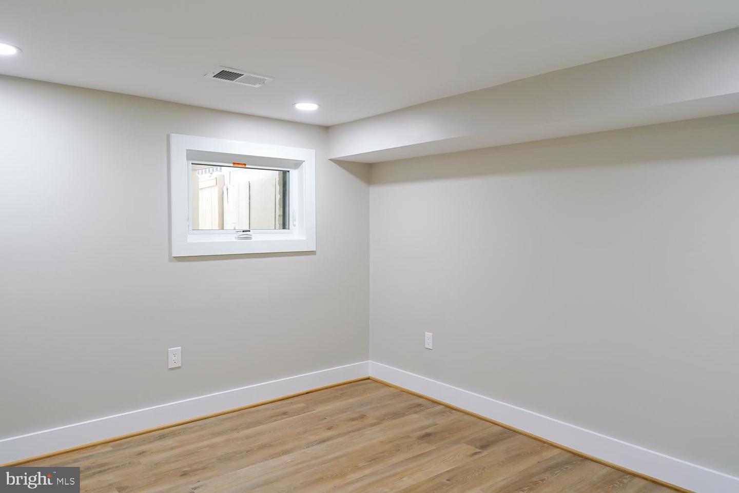 1225 Randolph St NW