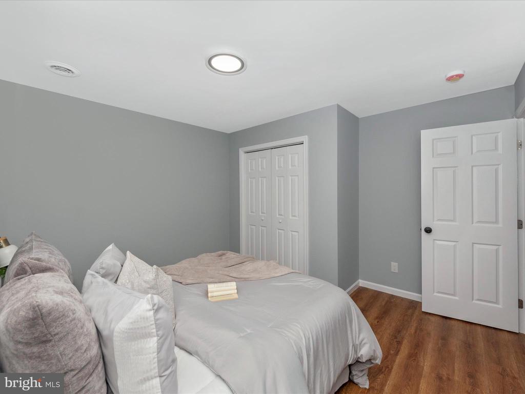 609 Delaware Ave