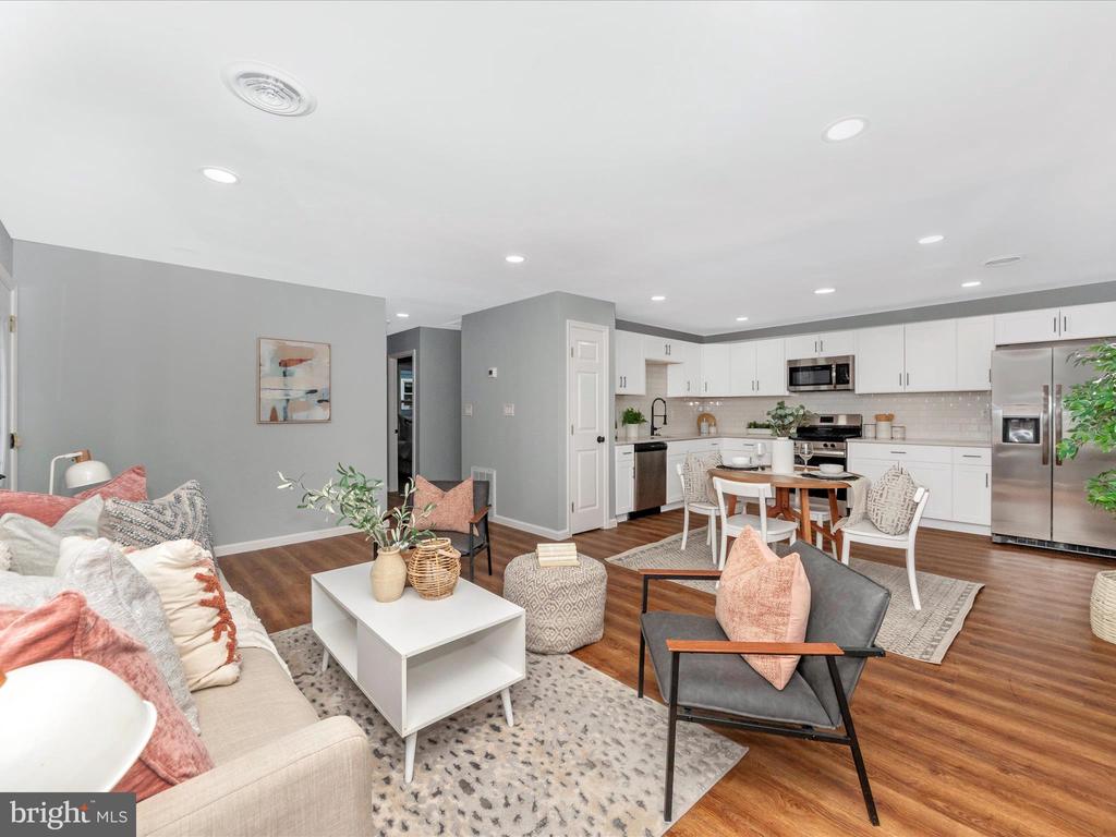 609 Delaware Ave