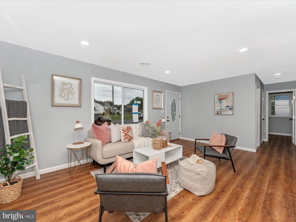 609 Delaware Ave