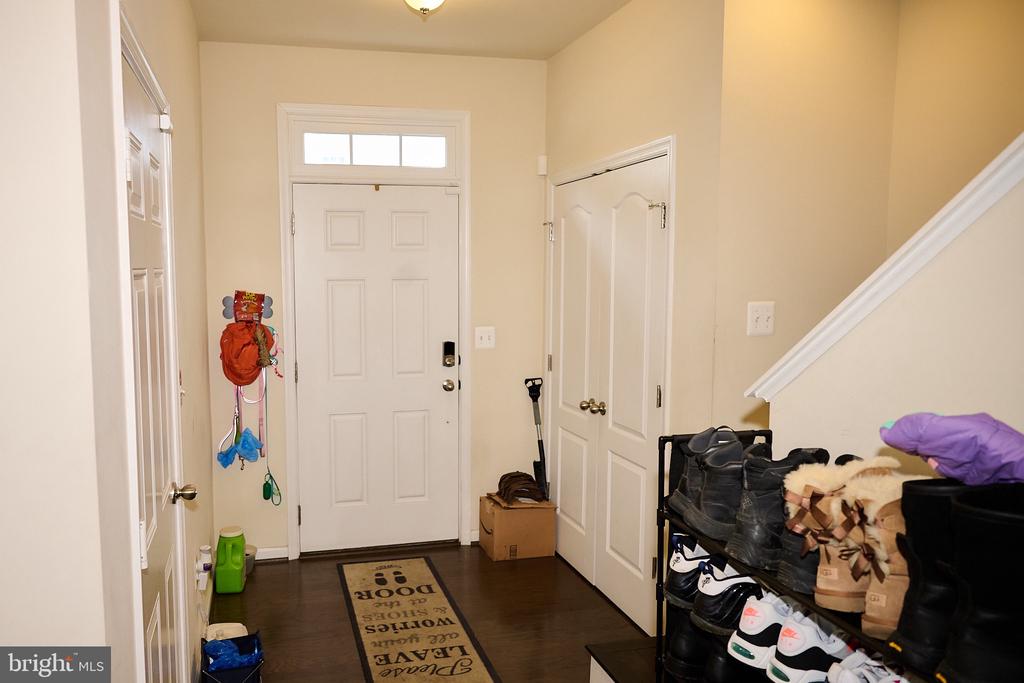 219 Gunther Pl