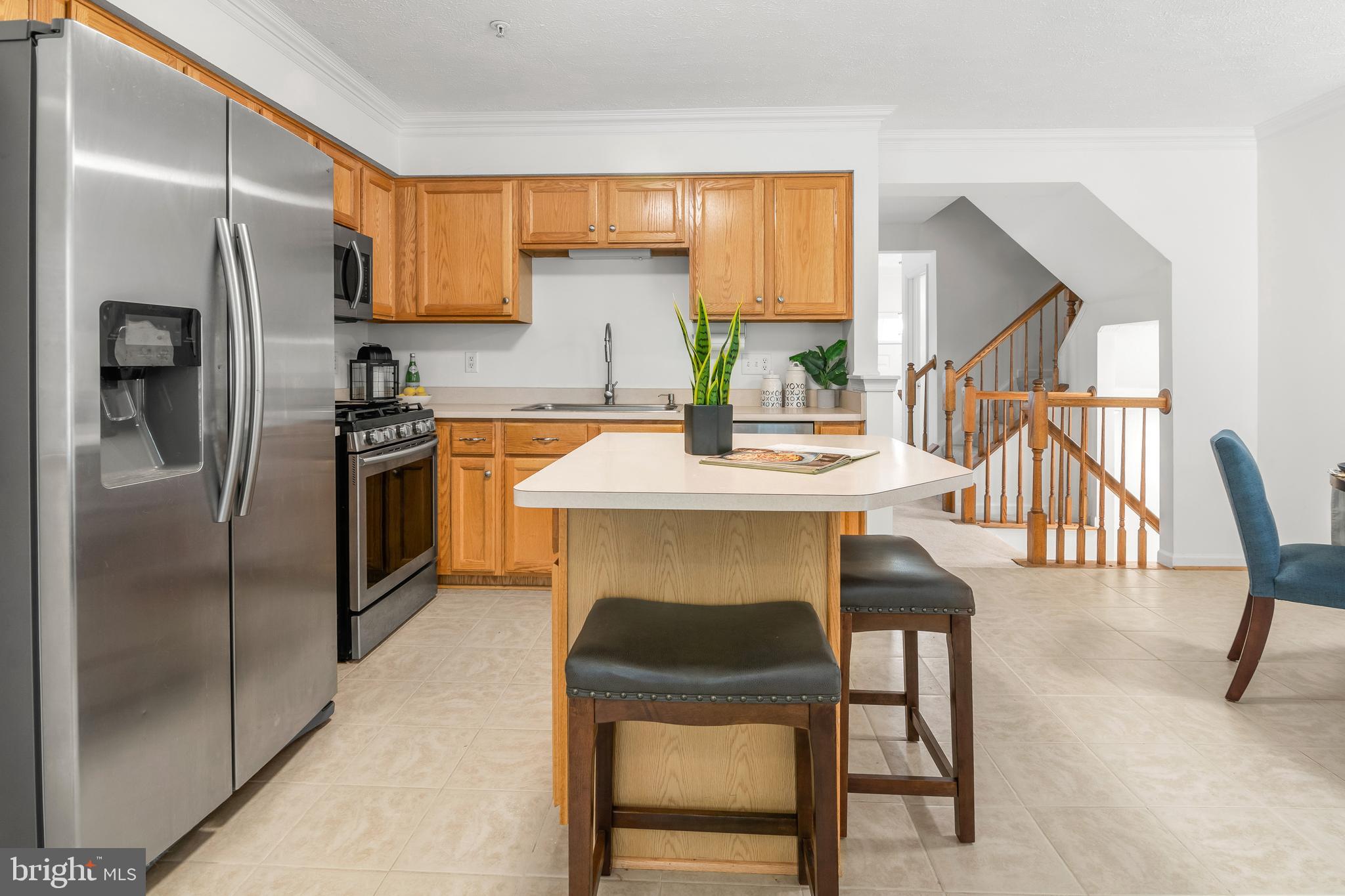 738 PINE DRIFT DRIVE