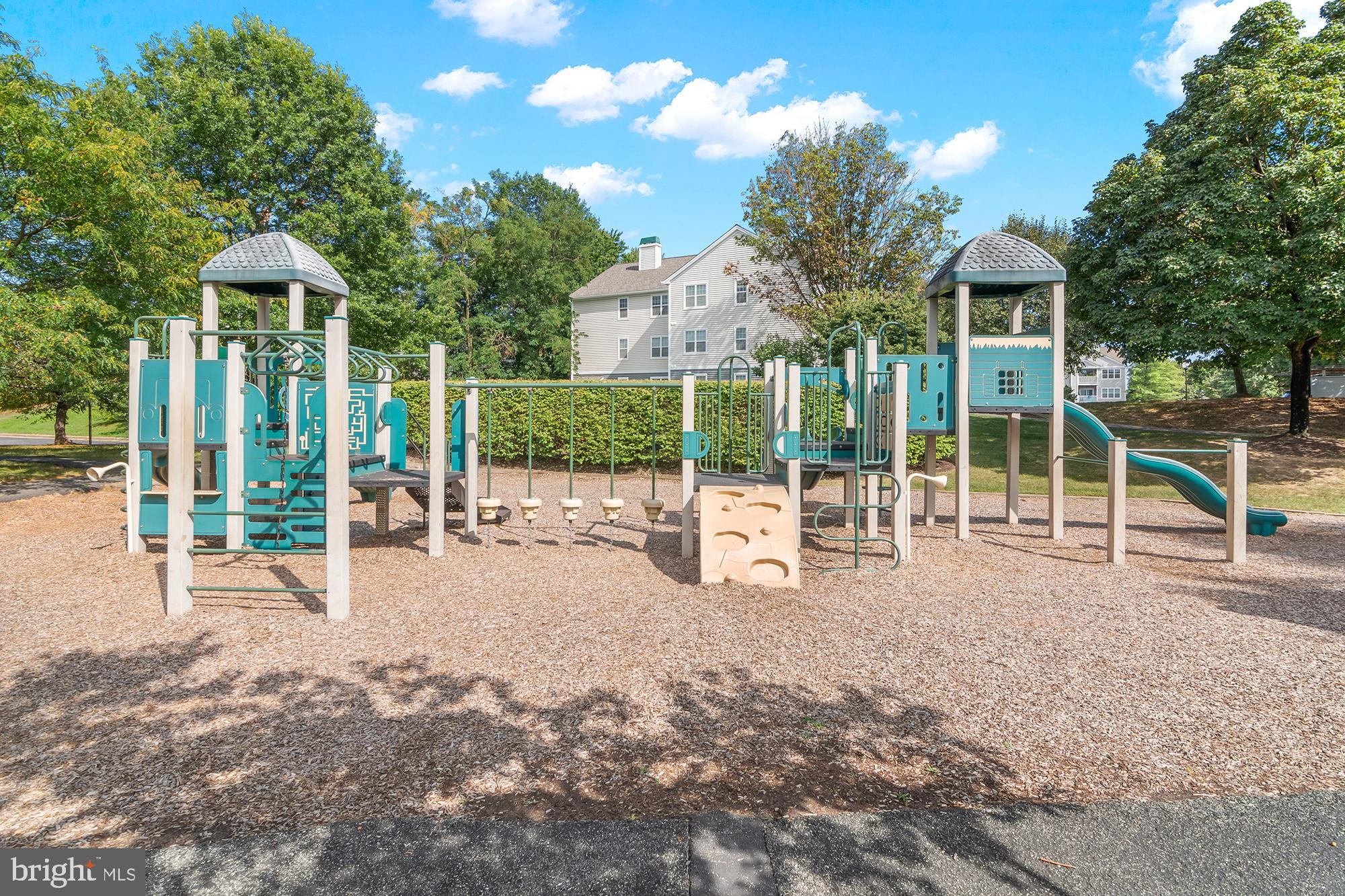 738 PINE DRIFT DRIVE