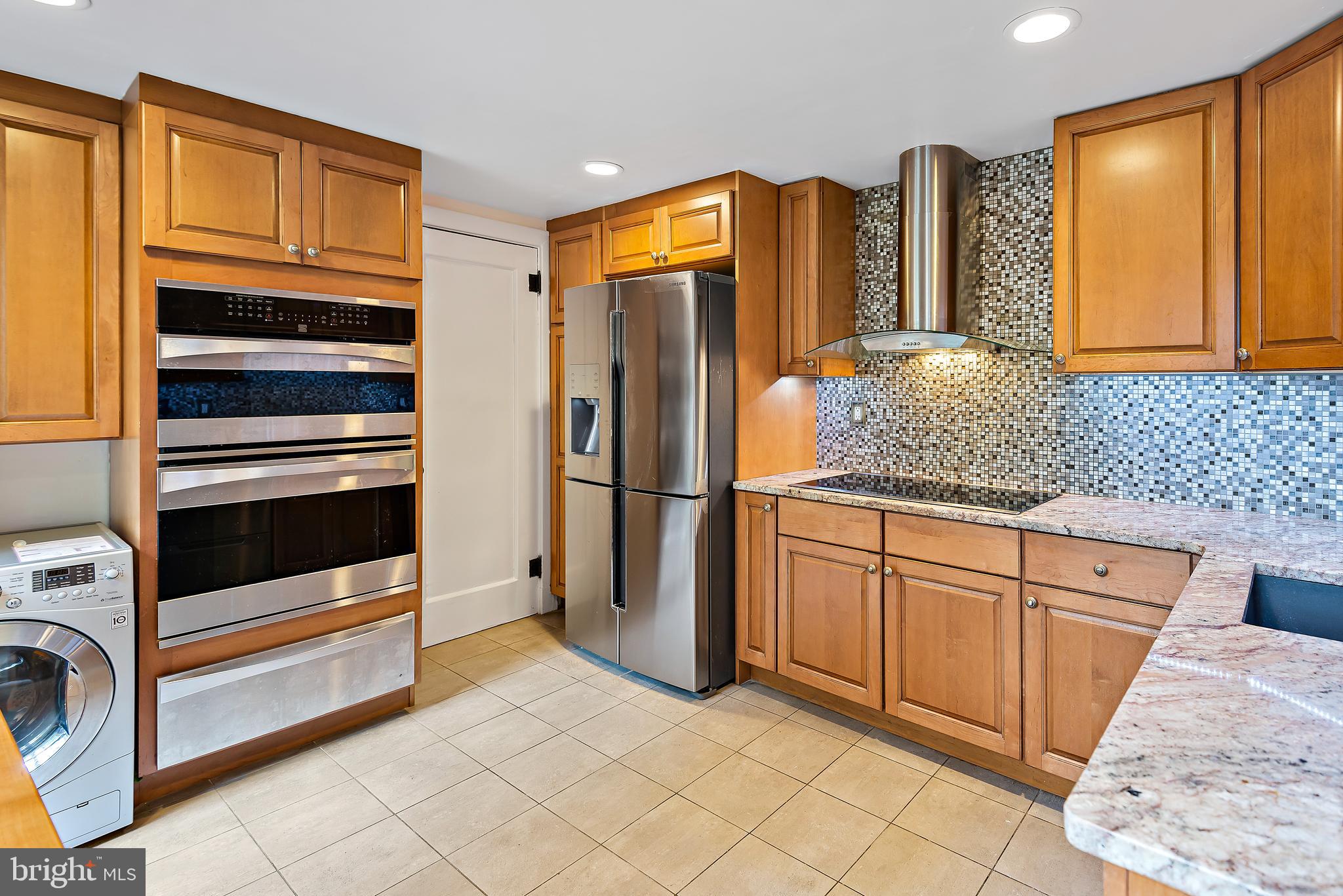 230 Stony Run Ln #2d