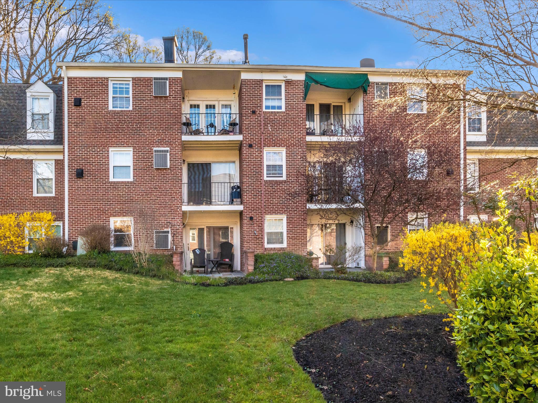 353 Homeland Southway #1d